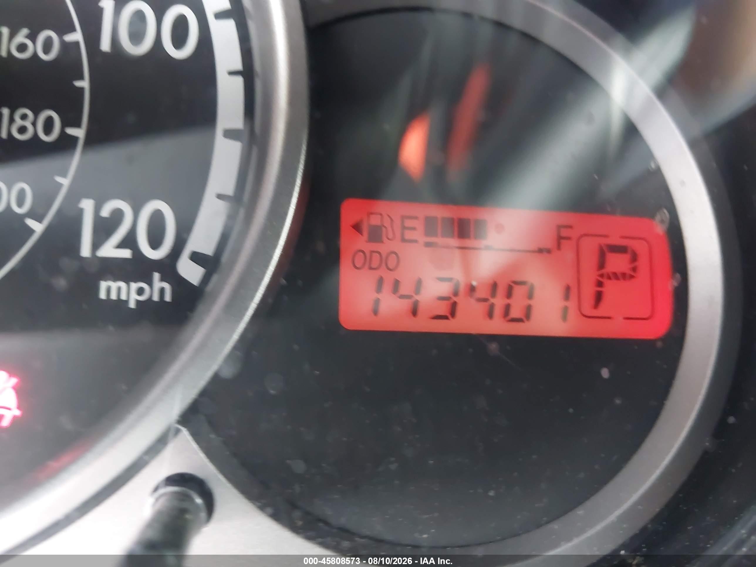 2012 Mazda Mazda2 Sport Silver vin: JM1DE1KZ1C0137036