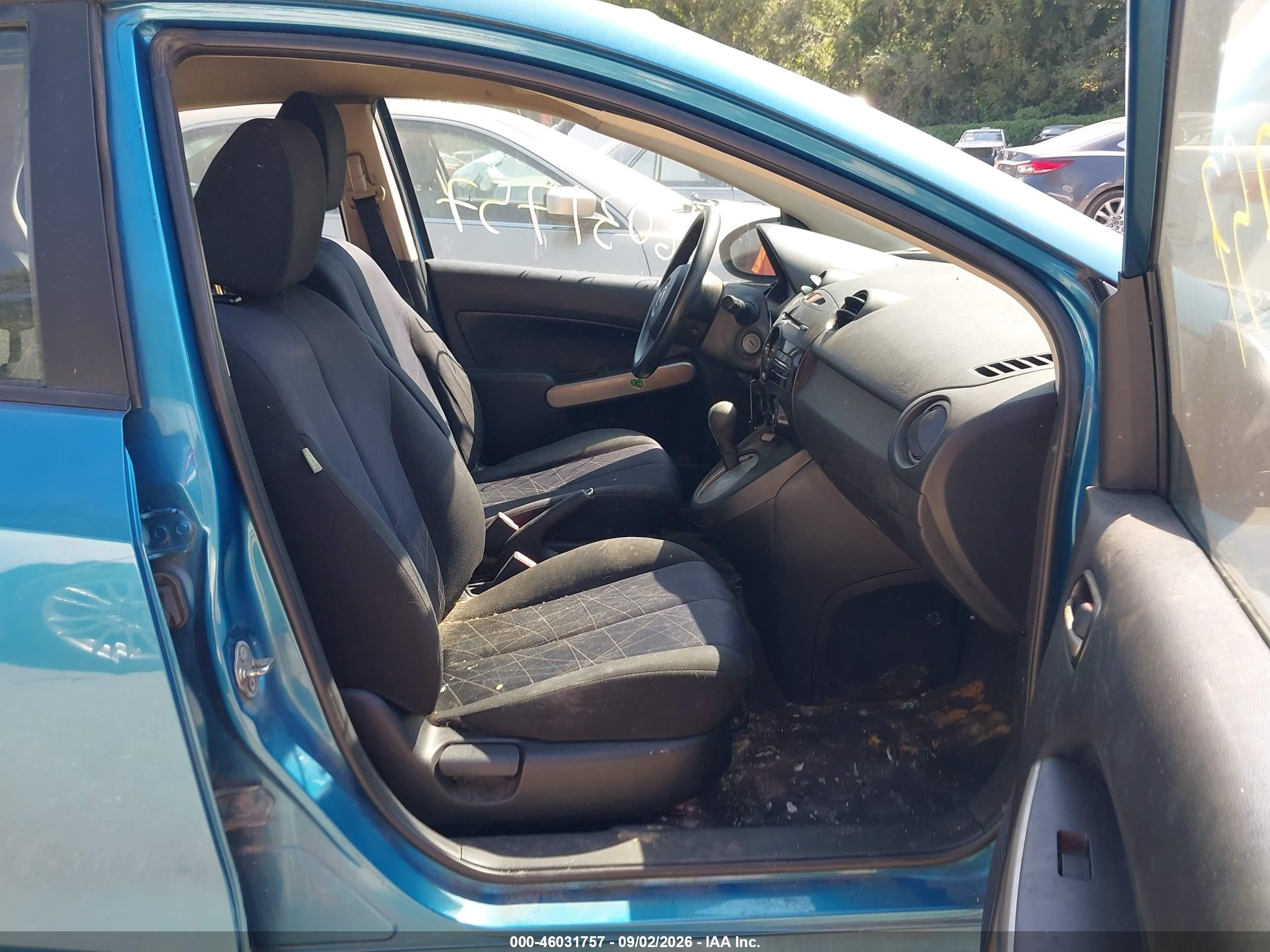 2012 Mazda Mazda2 Sport Blue vin: JM1DE1KZ1C0138476