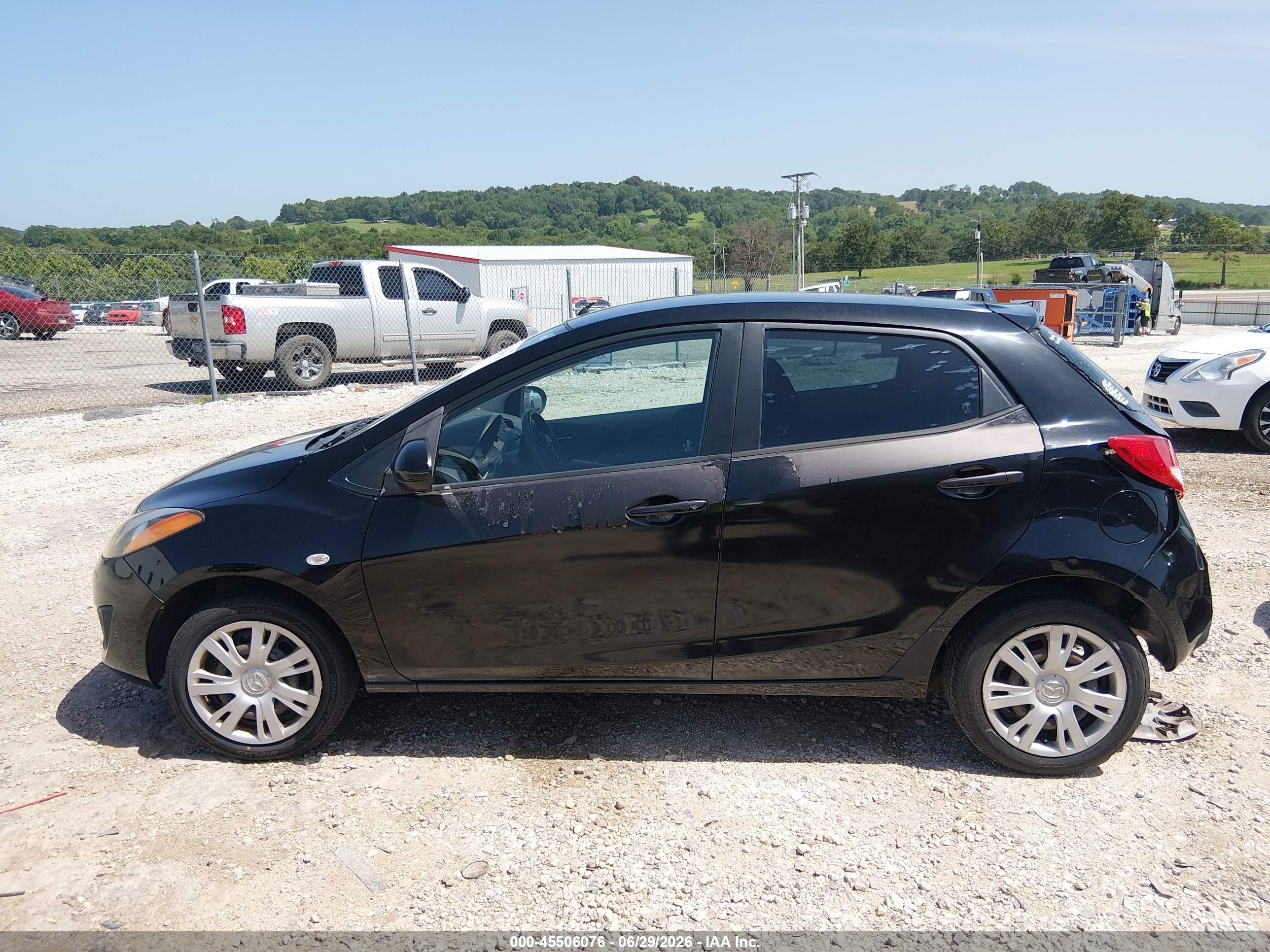 2012 Mazda Mazda2 Sport Black vin: JM1DE1KZ1C0151518
