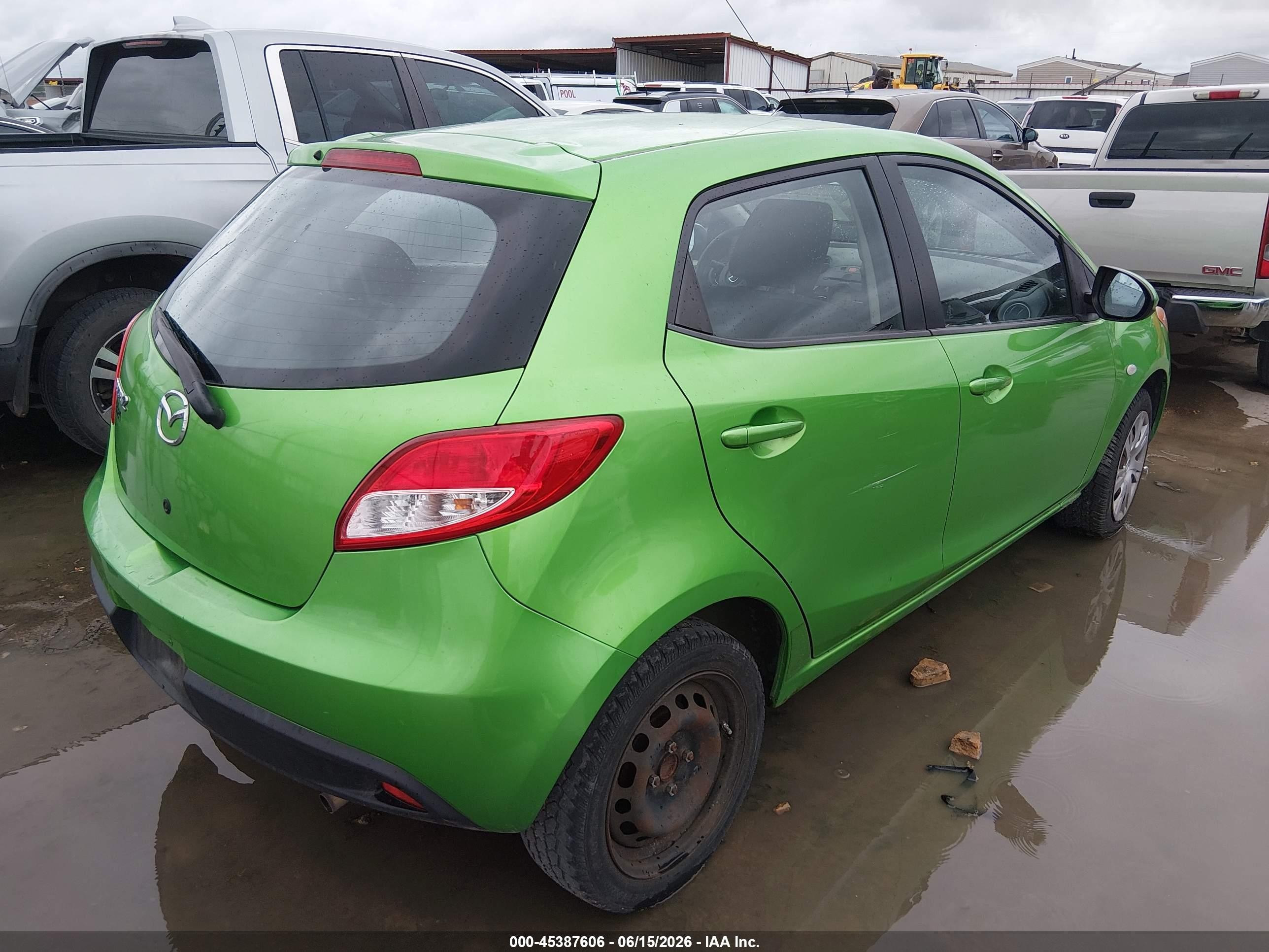 2013 Mazda Mazda2 Sport Зеленый vin: JM1DE1KZ1D0165663