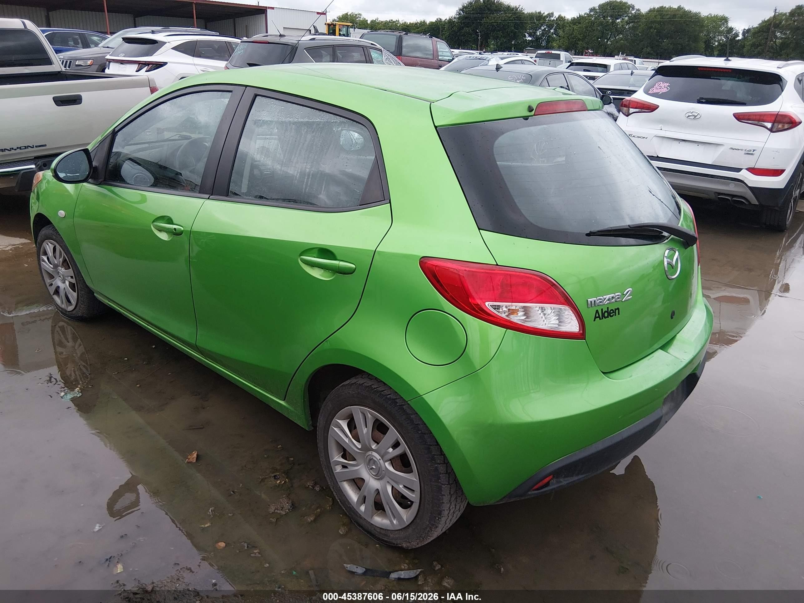 2013 Mazda Mazda2 Sport Зеленый vin: JM1DE1KZ1D0165663
