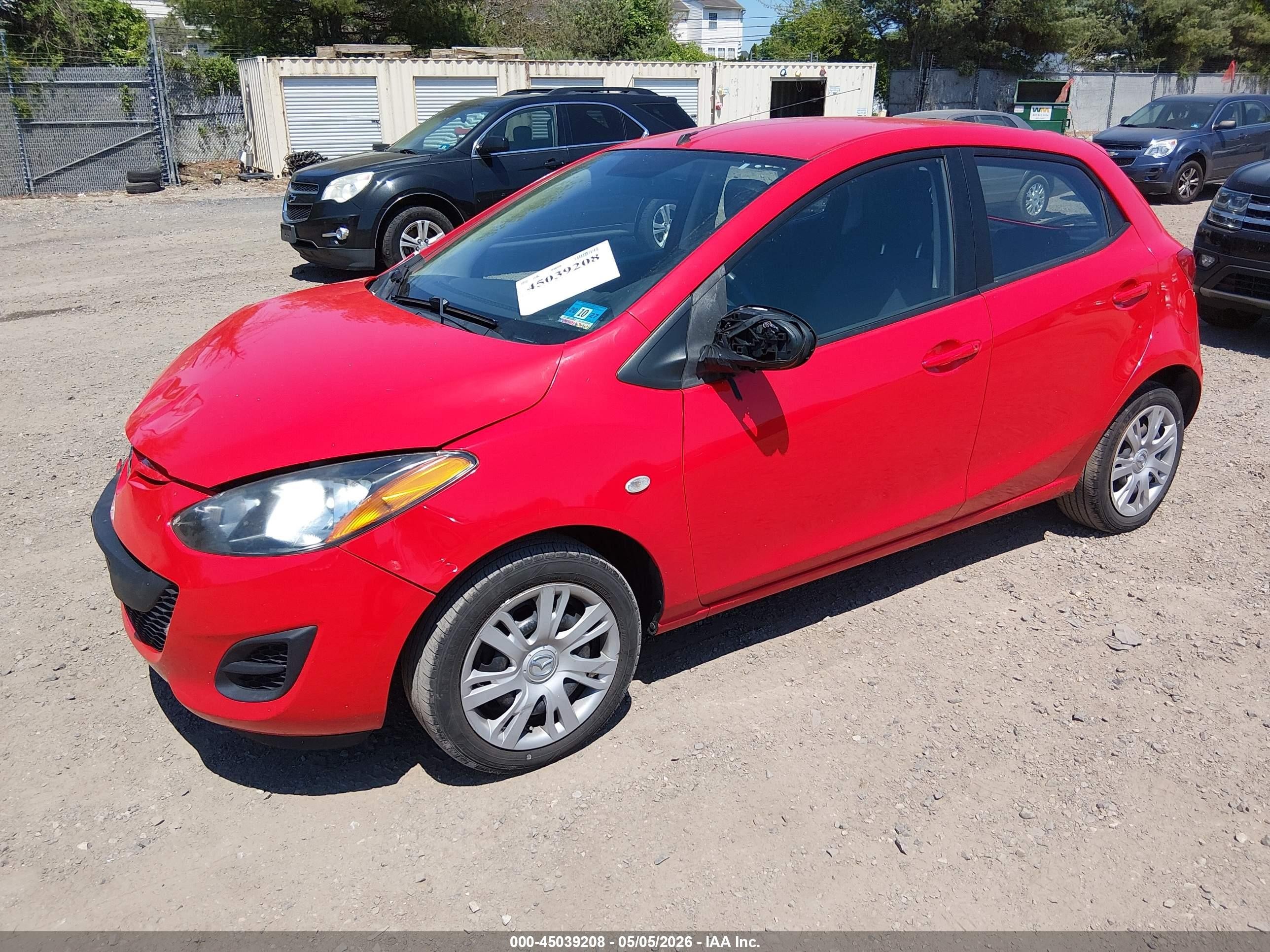 2012 Mazda Mazda2 Sport Красный vin: JM1DE1KZ2C0131813
