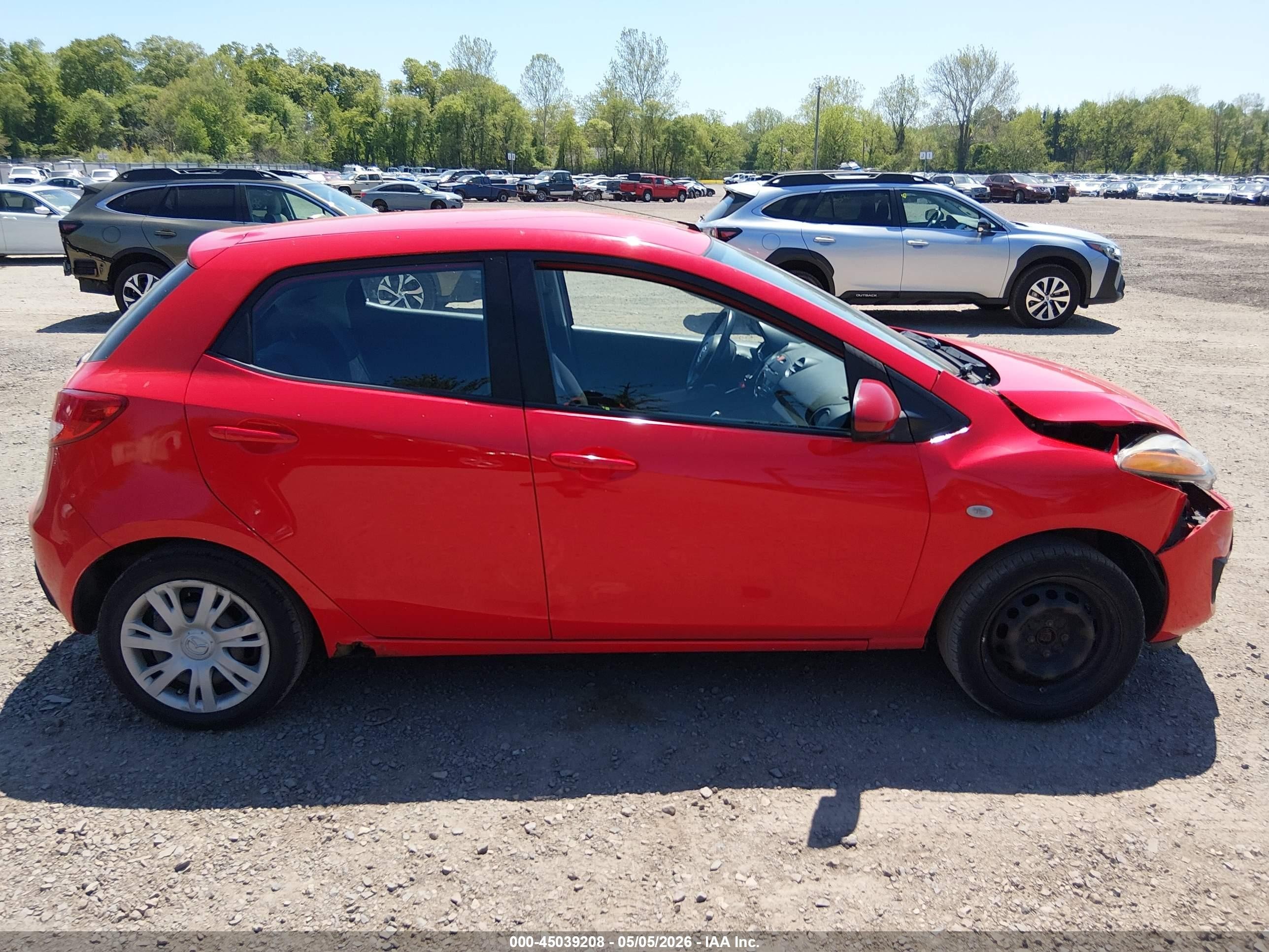 2012 Mazda Mazda2 Sport Красный vin: JM1DE1KZ2C0131813
