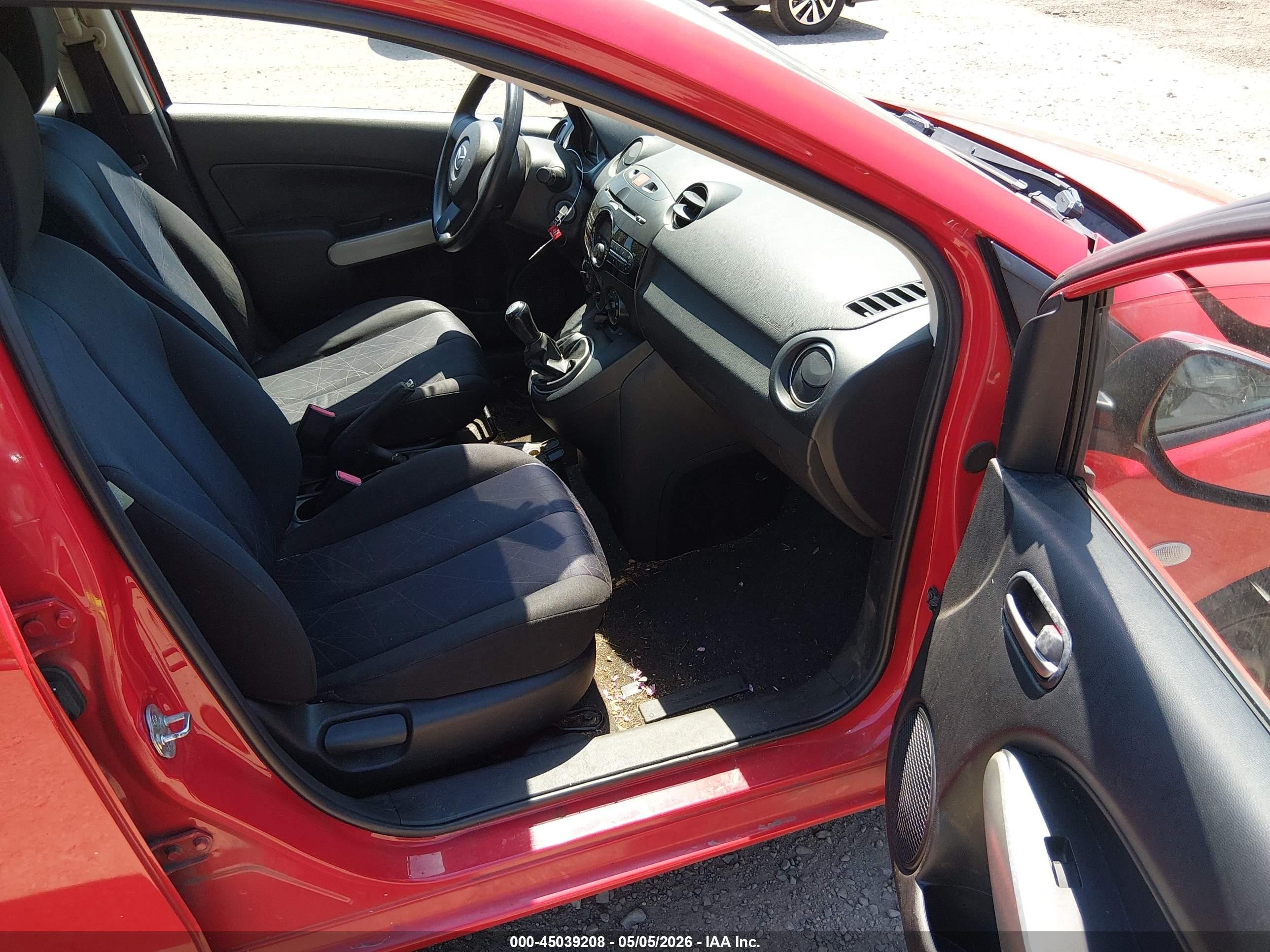 2012 Mazda Mazda2 Sport Красный vin: JM1DE1KZ2C0131813