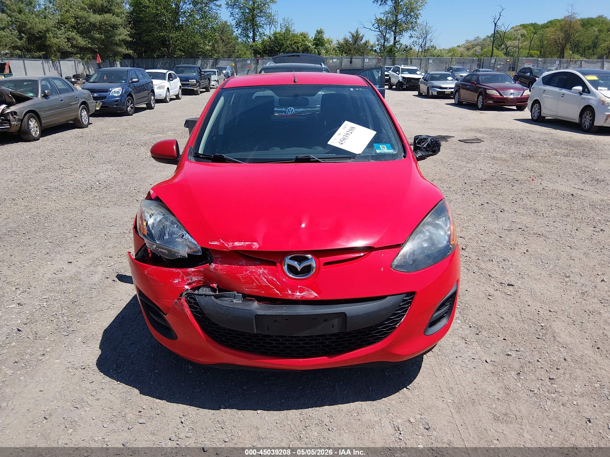 2012 Mazda Mazda2 Sport Красный vin: JM1DE1KZ2C0131813