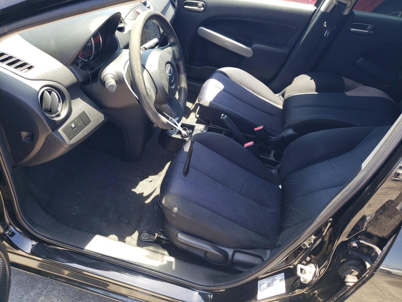 2012 Mazda Mazda2 Black vin: JM1DE1KZ2C0133979