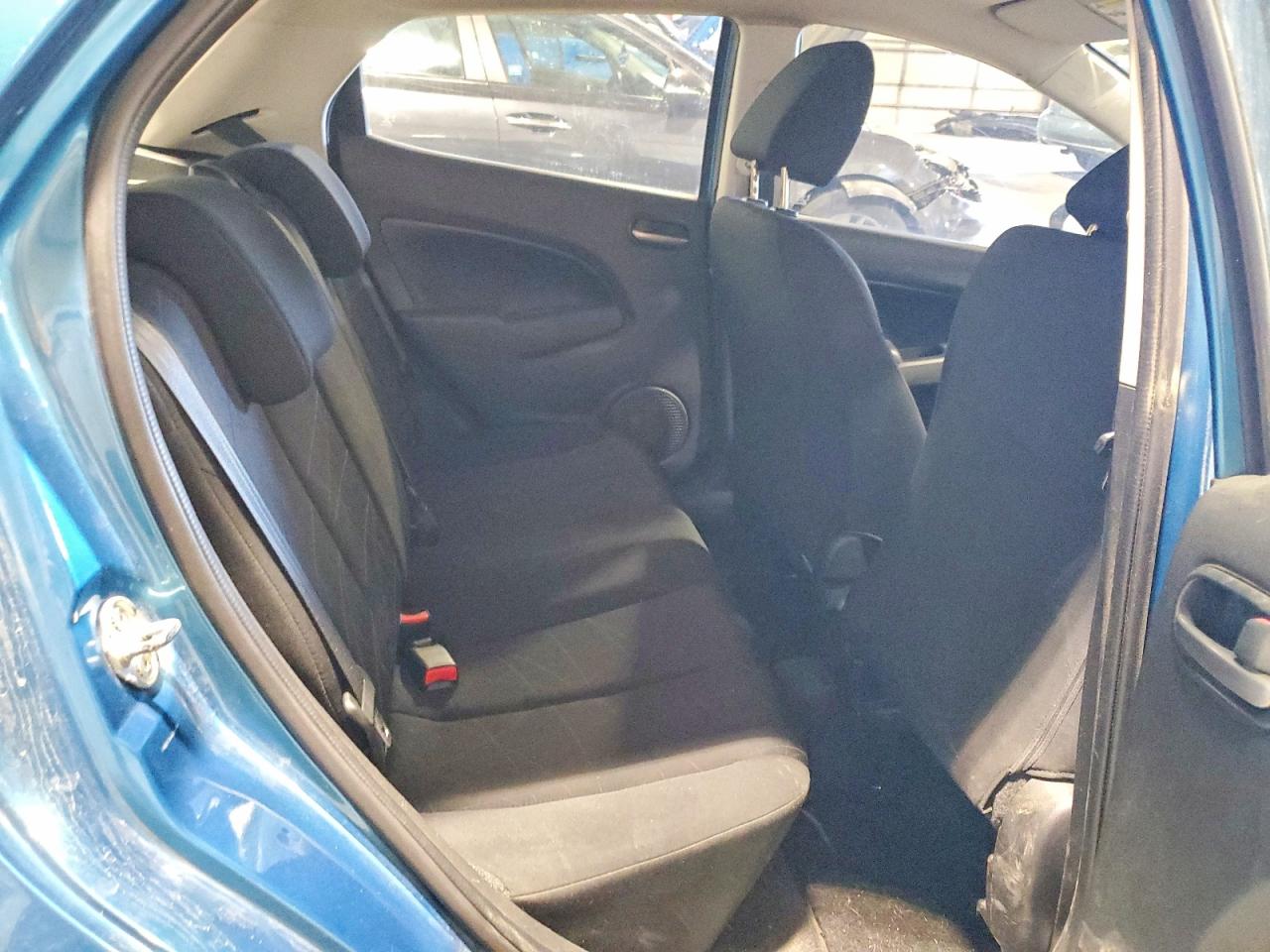 2012 Mazda Mazda2 Blue vin: JM1DE1KZ3C0135465