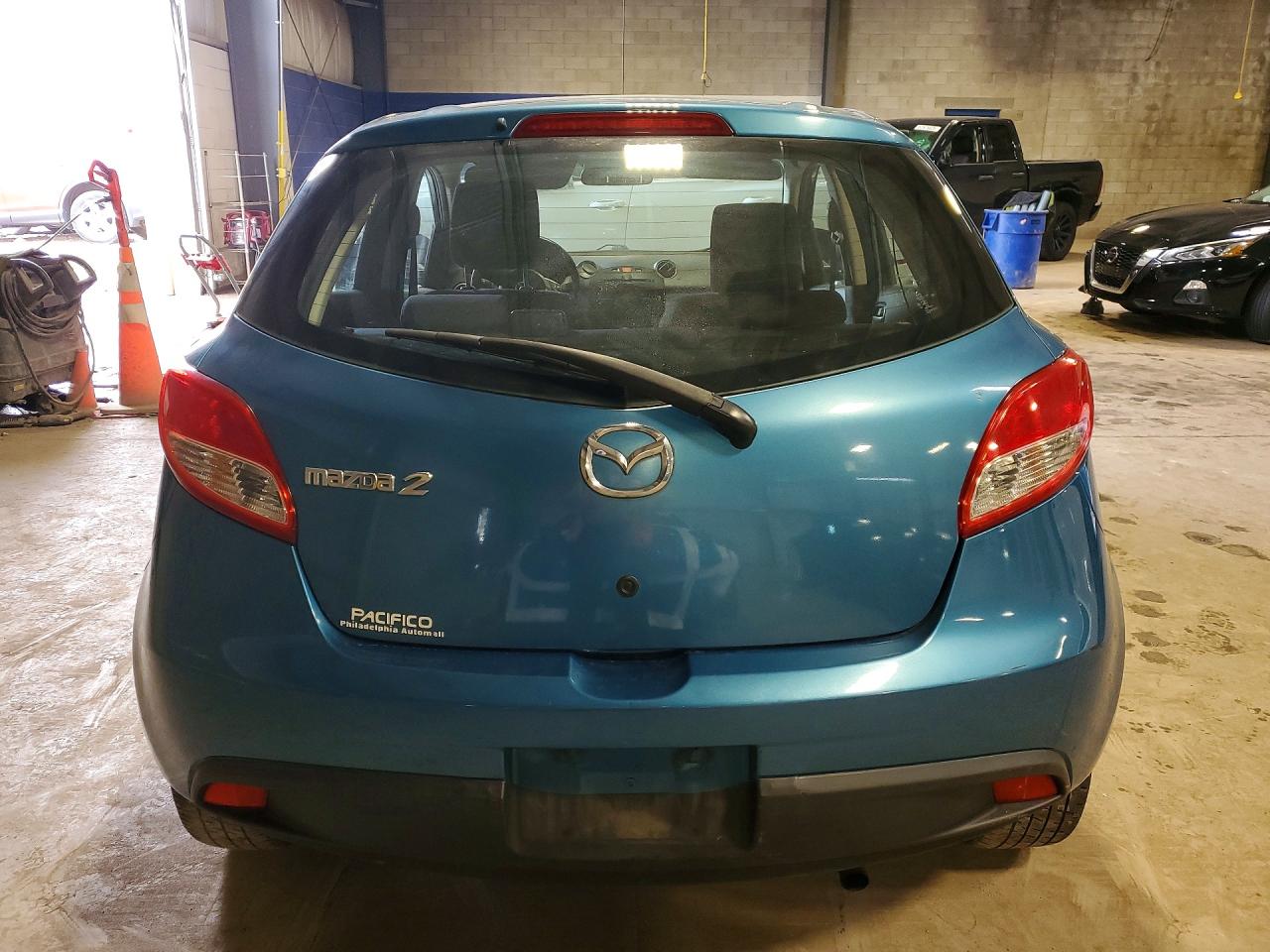 2012 Mazda Mazda2 Blue vin: JM1DE1KZ4C0140948