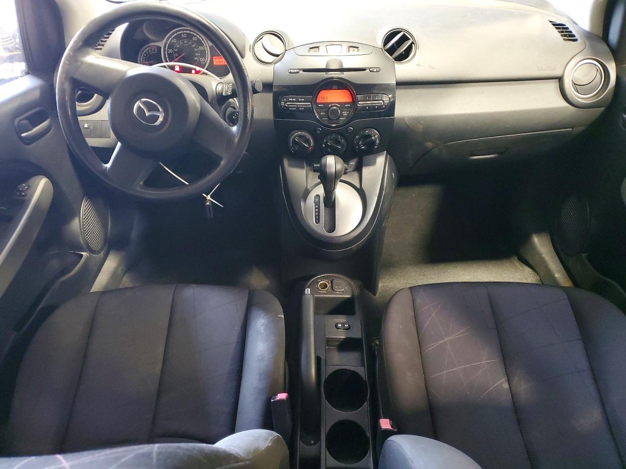 2012 Mazda Mazda2 Blue vin: JM1DE1KZ4C0140948