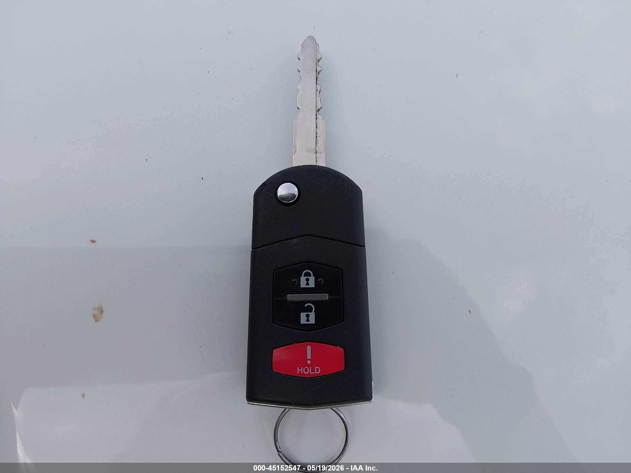 2012 Mazda Mazda2 Sport Red vin: JM1DE1KZ5C0131644