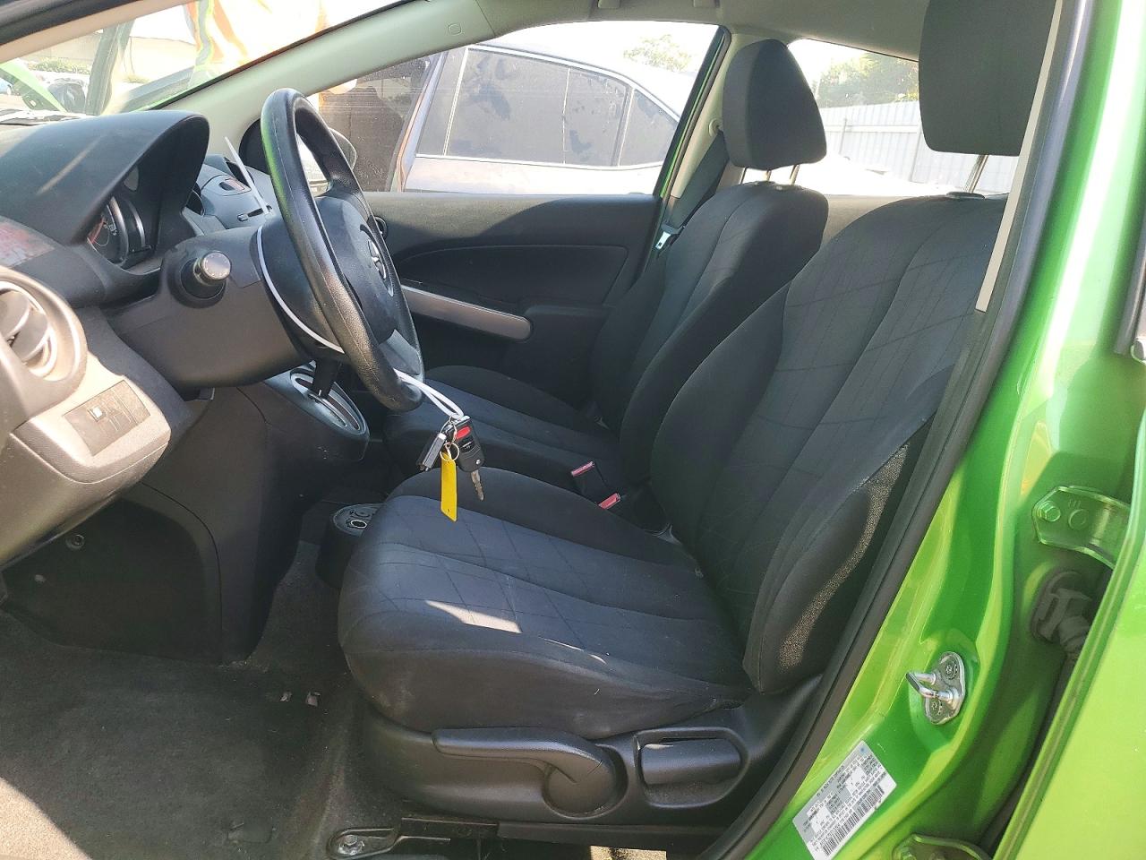 2012 Mazda Mazda2 Green vin: JM1DE1KZ5C0132664