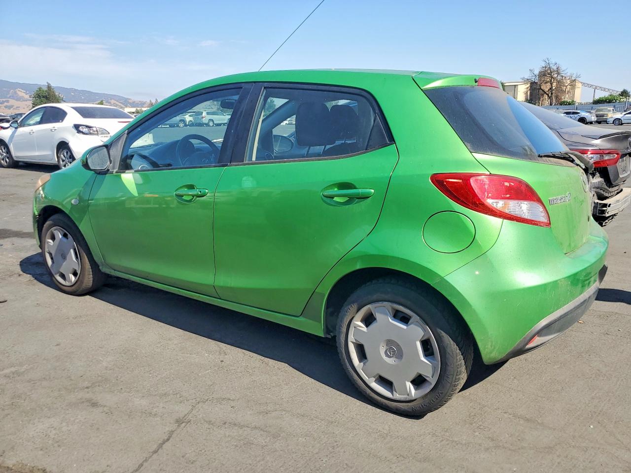 2012 Mazda Mazda2 Green vin: JM1DE1KZ5C0132664