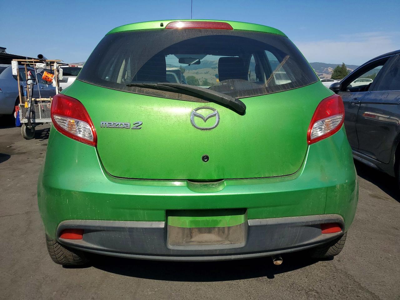 2012 Mazda Mazda2 Green vin: JM1DE1KZ5C0132664