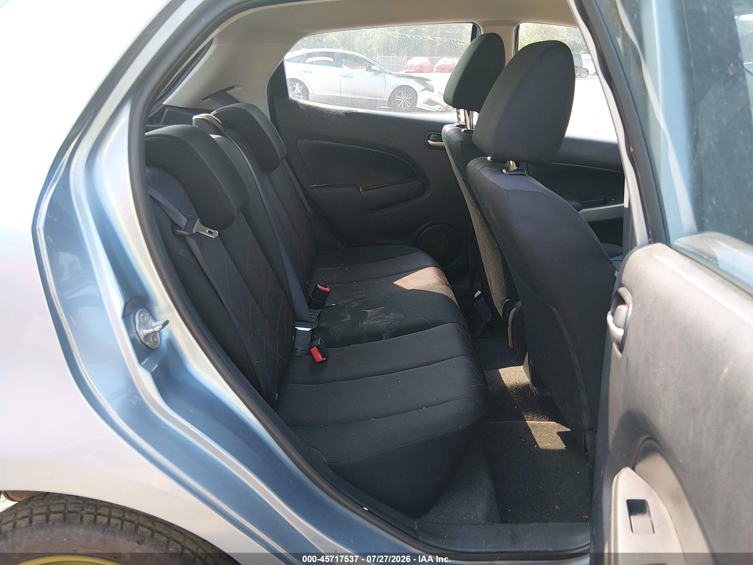 2013 Mazda Mazda2 Sport Light Blue vin: JM1DE1KZ5D0160028