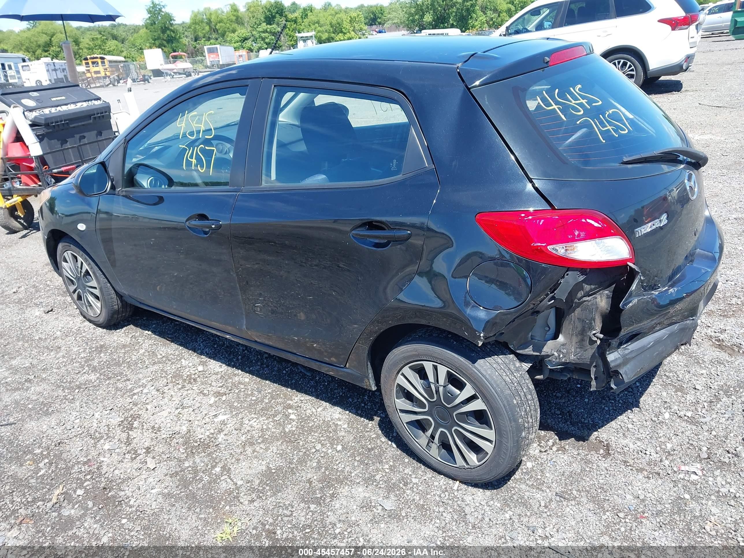 2014 Mazda Mazda2 Sport Black vin: JM1DE1KZ5E0181219