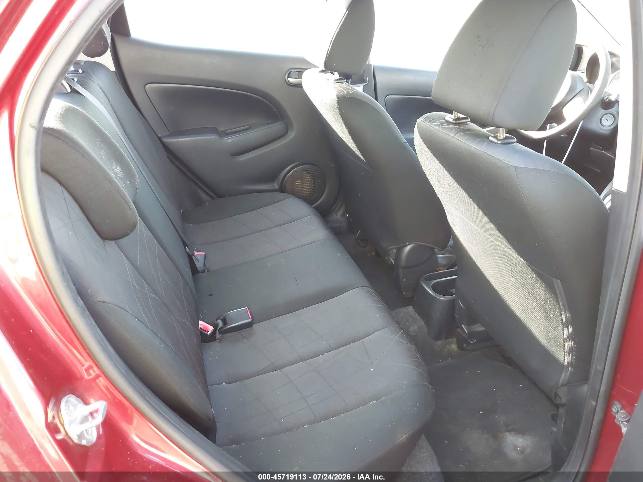 2014 Mazda Mazda2 Sport Maroon vin: JM1DE1KZ6E0173632