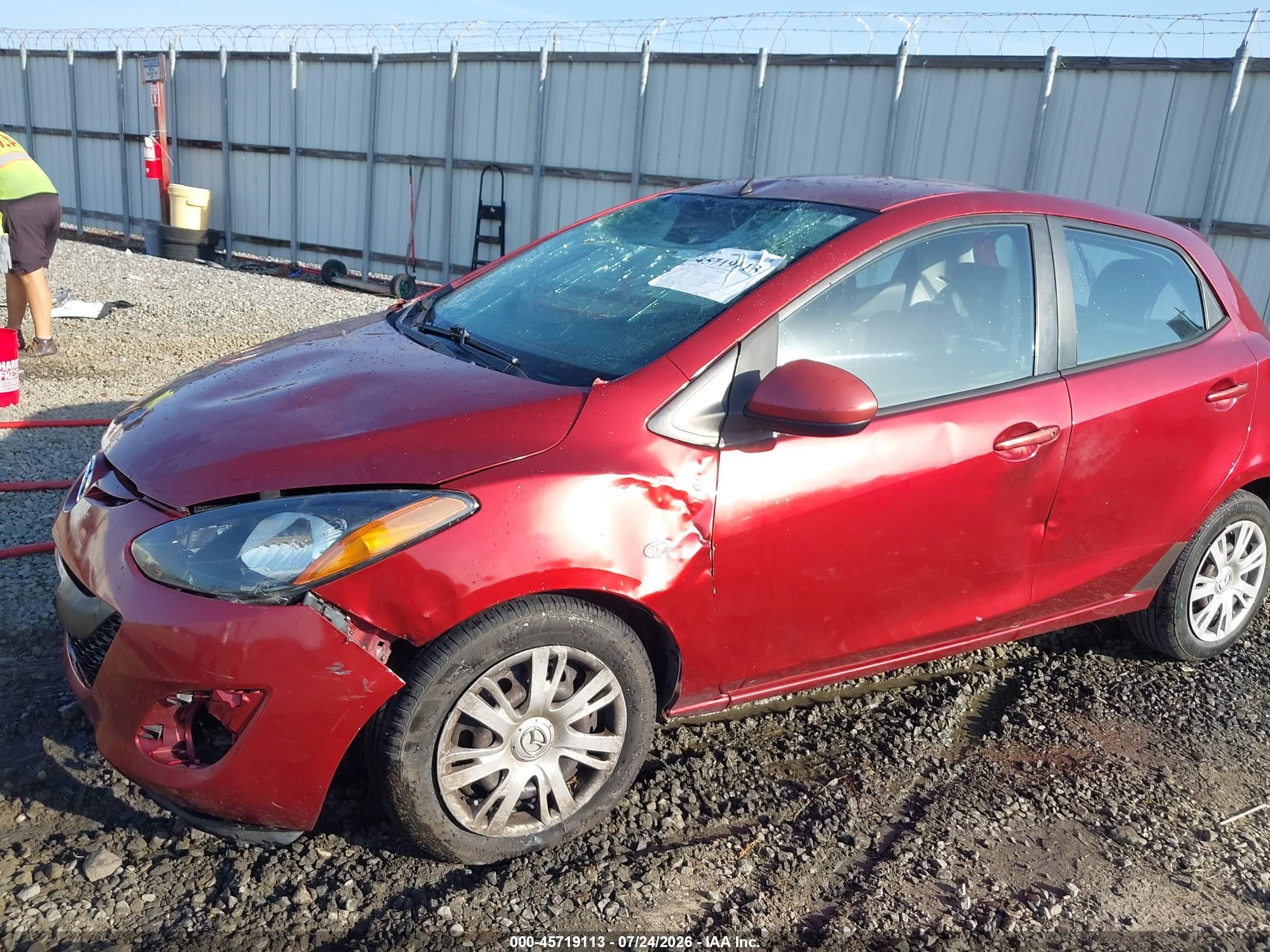2014 Mazda Mazda2 Sport Maroon vin: JM1DE1KZ6E0173632