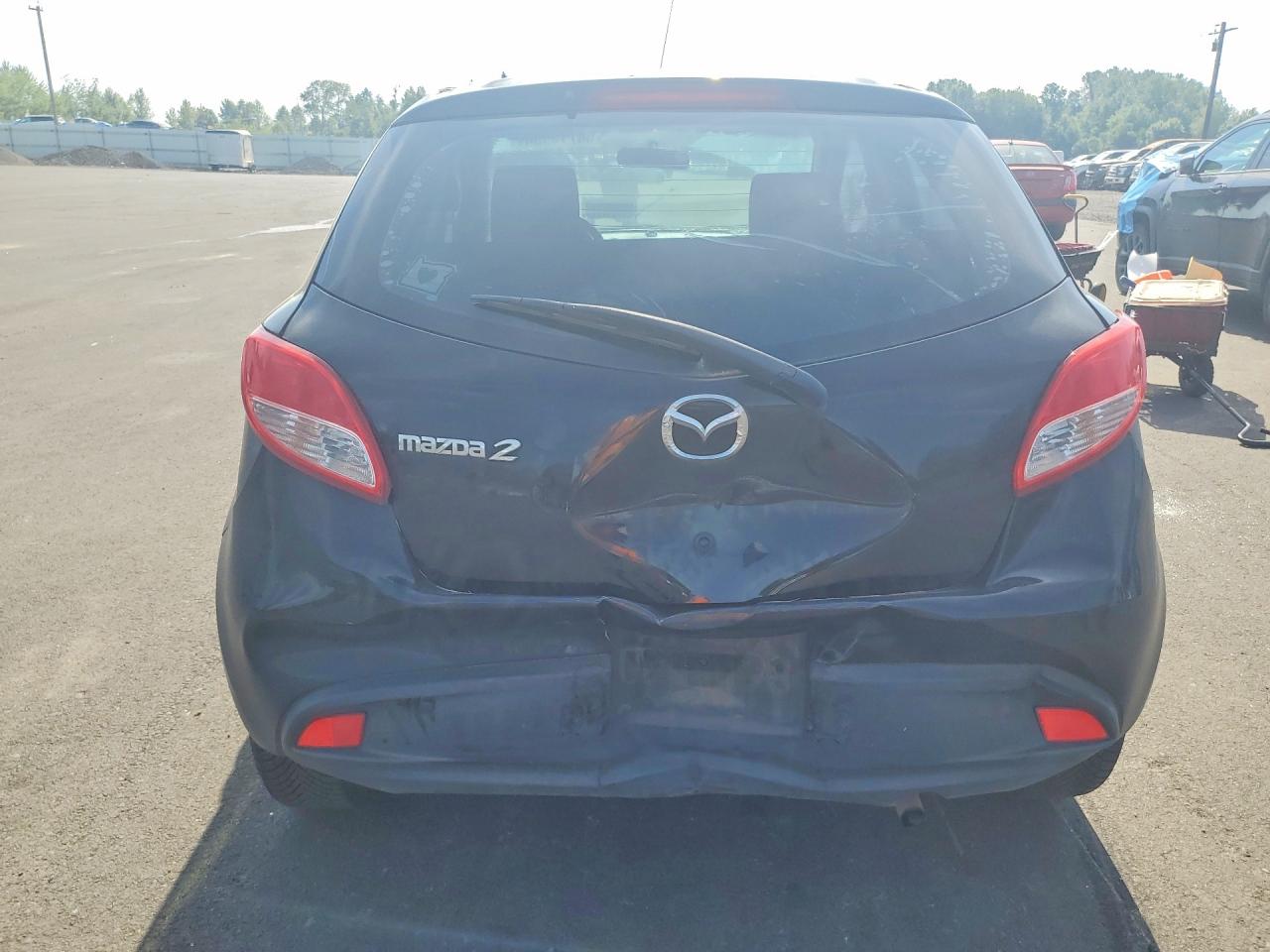 2013 Mazda Mazda2 Black vin: JM1DE1KZ7D0155848