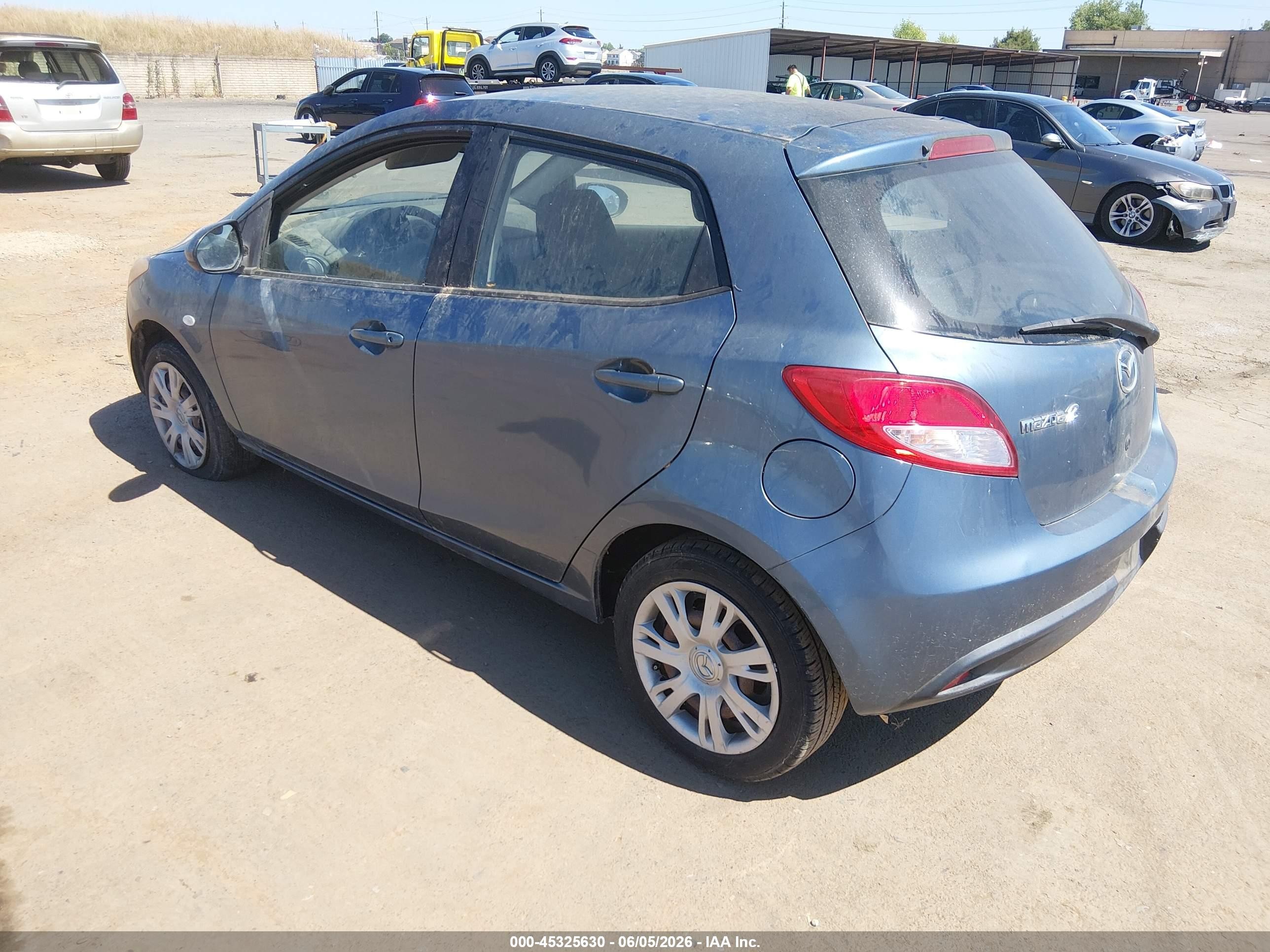 2014 Mazda Mazda2 Sport Blue vin: JM1DE1KZ7E0176264