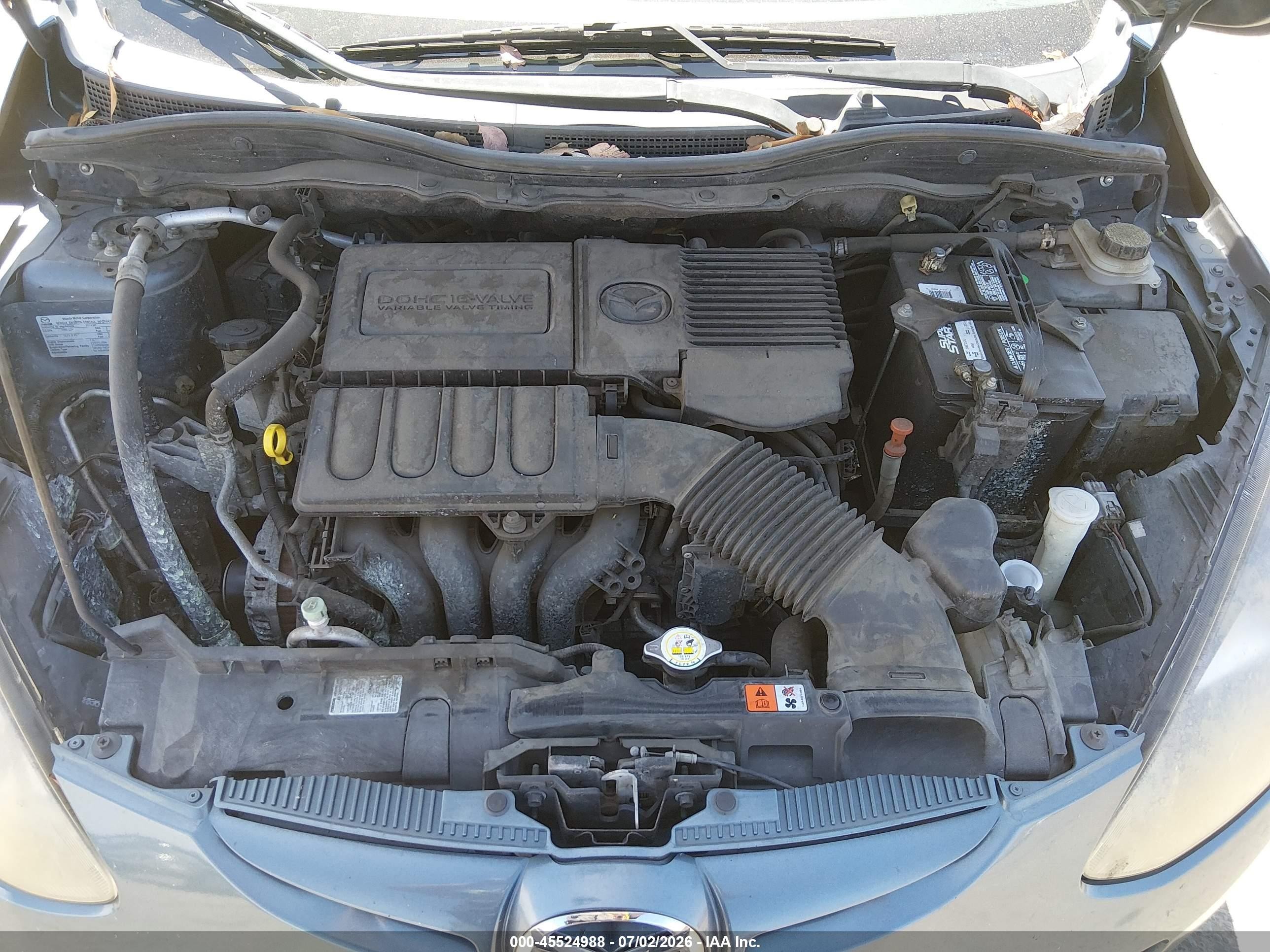 2014 Mazda Mazda2 Sport Gray vin: JM1DE1KZXE0182897