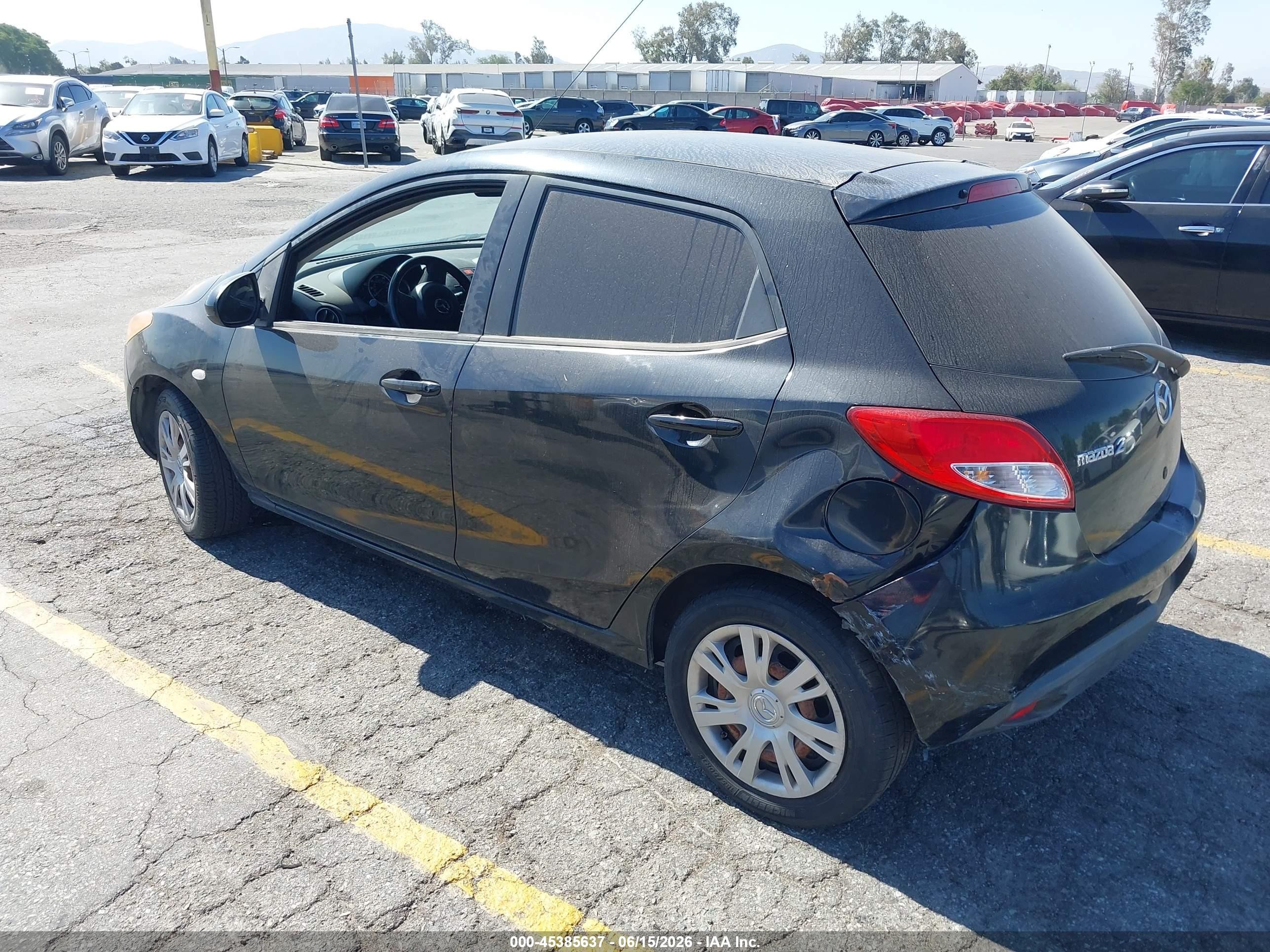 2014 Mazda Mazda2 Sport Black vin: JM1DE1KZXE0184780