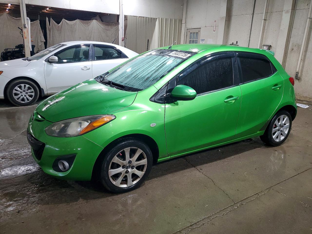 2013 Mazda Mazda2 Green vin: JM1DE1LY2D0157495