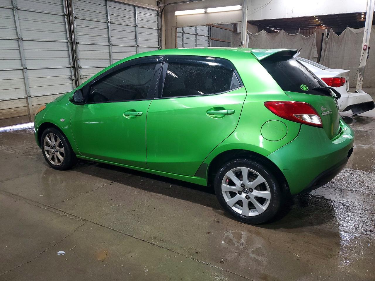 2013 Mazda Mazda2 Green vin: JM1DE1LY2D0157495