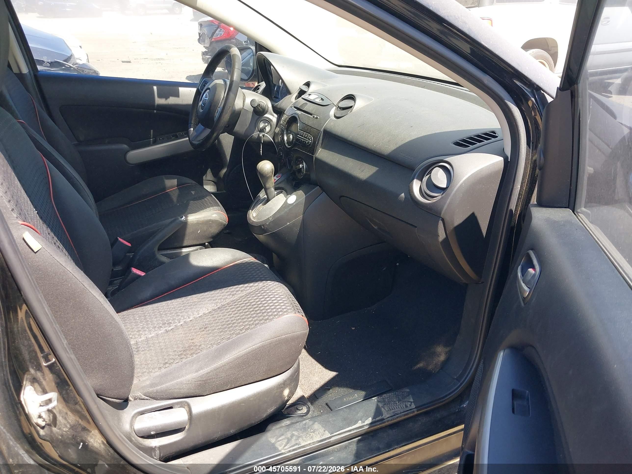 2012 Mazda Mazda2 Touring Black vin: JM1DE1LY7C0140738