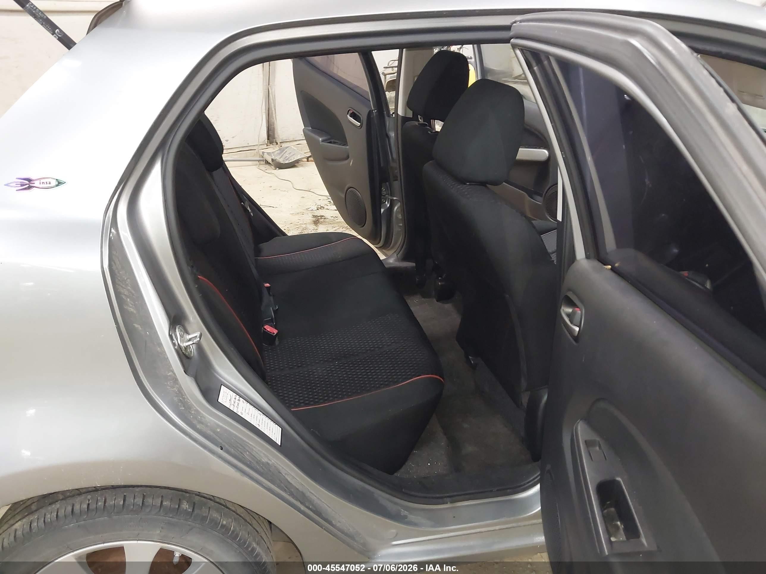 2013 Mazda Mazda2 Touring Silver vin: JM1DE1LY9D0155968