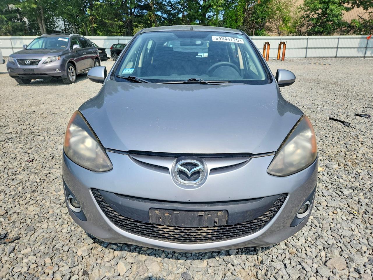 2012 Mazda Mazda2 Silver vin: JM1DE1LYXC0135257