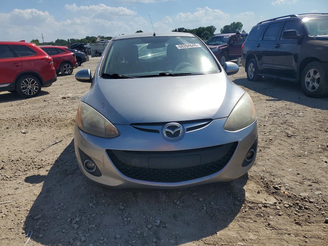 2012 Mazda Mazda2 Серебряный vin: JM1DE1LYXC0136599