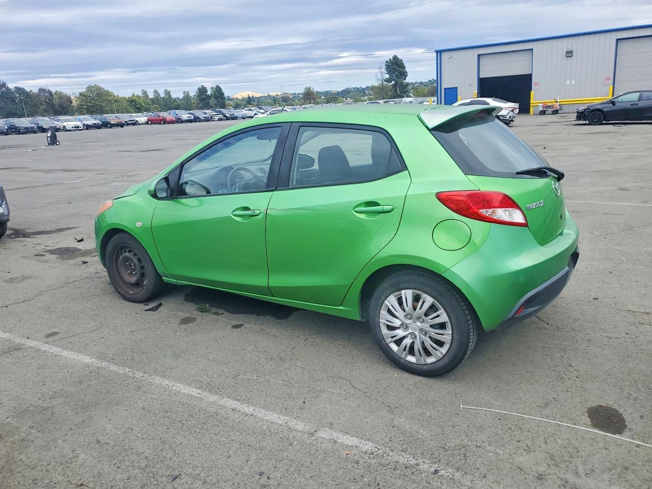 2012 Mazda Mazda2 Green vin: JM1DE1LZ1C0141019