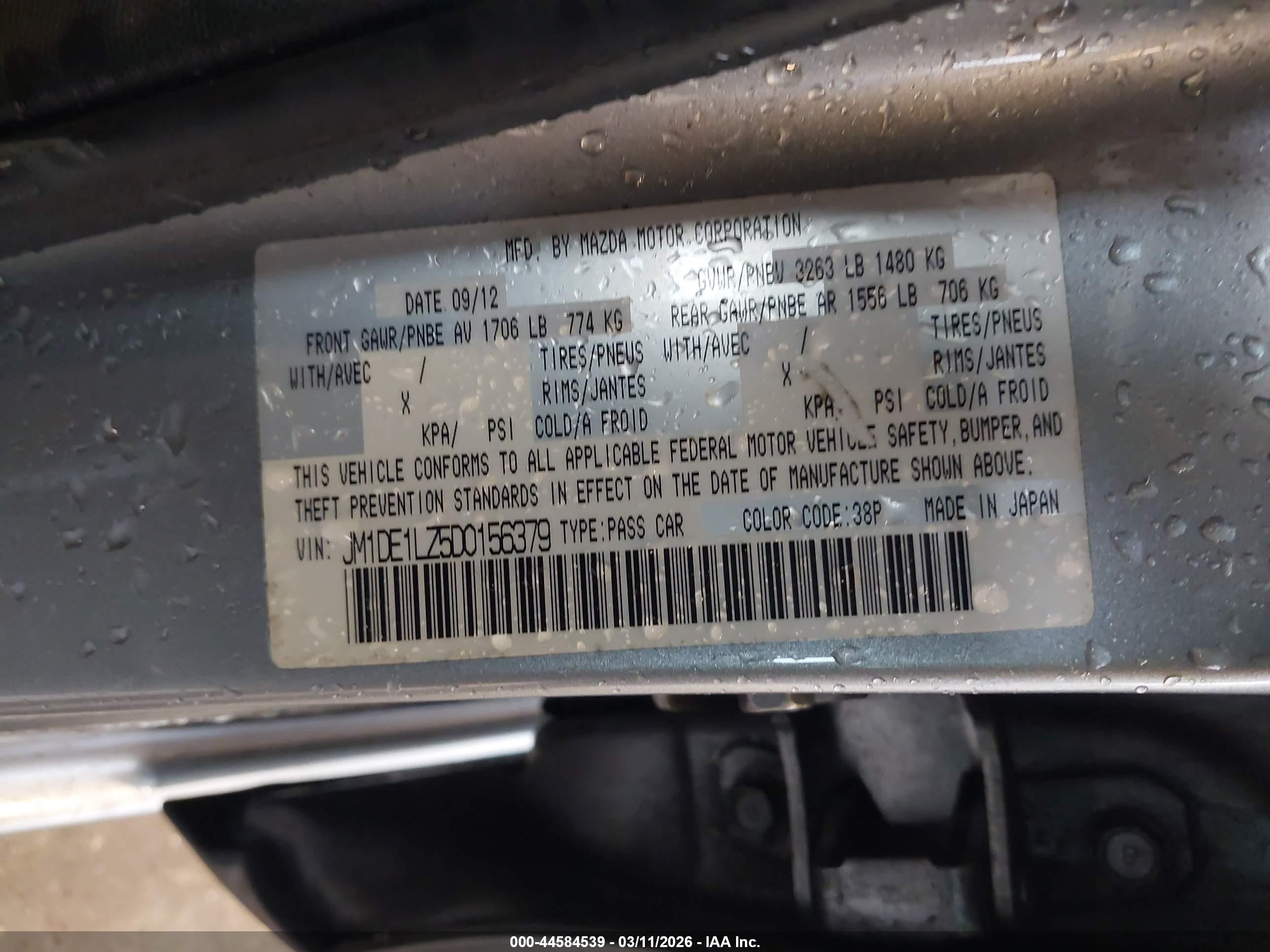 2013 Mazda Mazda2 Touring Silver vin: JM1DE1LZ5D0156379