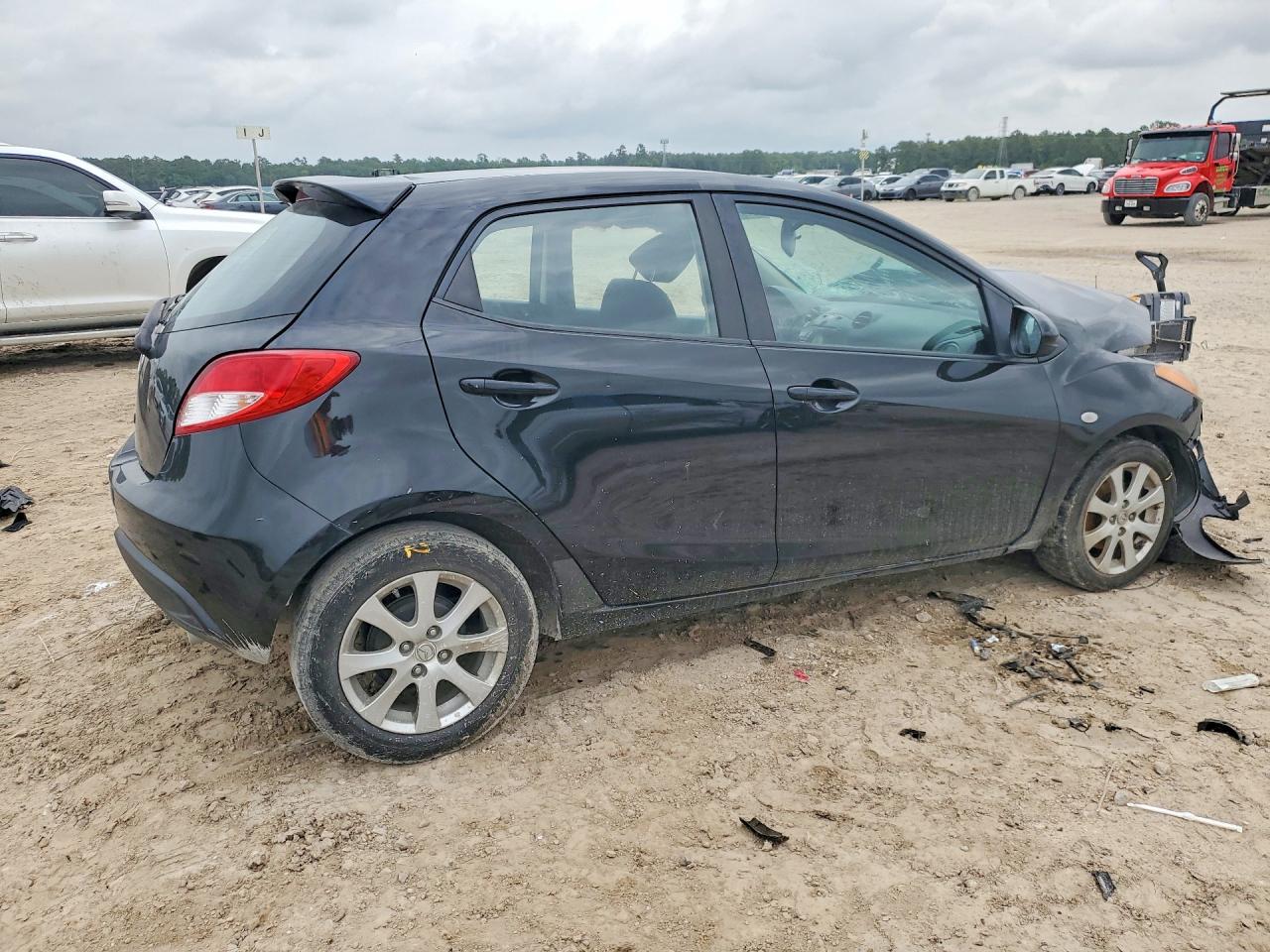 2012 Mazda Mazda2 Black vin: JM1DE1LZ7C0140425