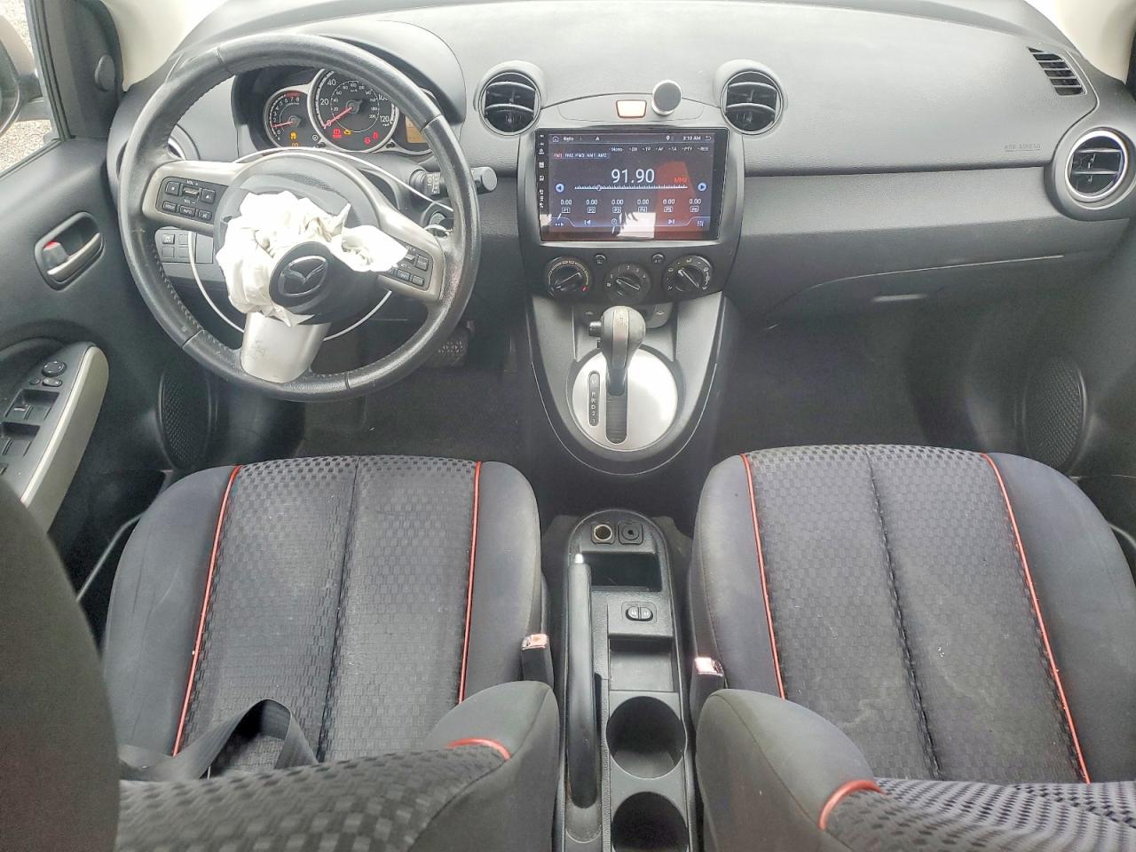 2012 Mazda Mazda2 Silver vin: JM1DE1LZ9C0135890
