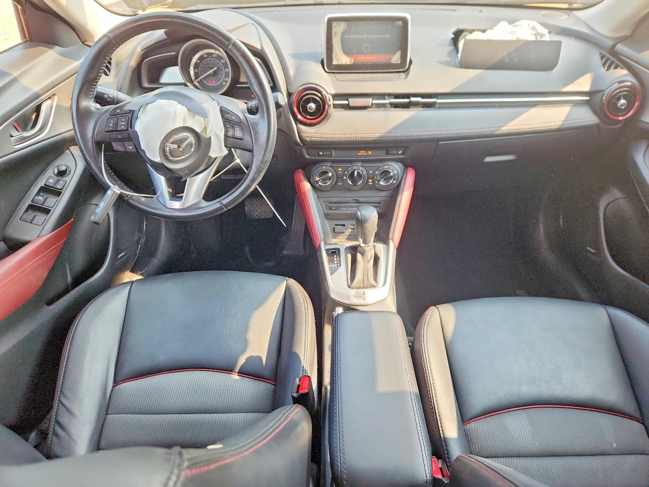 2016 Mazda Cx3 Серый vin: JM1DKBC71G0103986