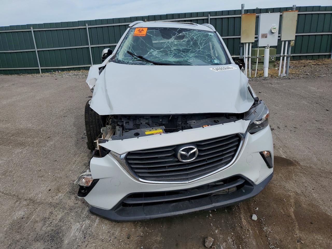 2016 Mazda Cx-3 Touring White vin: JM1DKBC76G0113977
