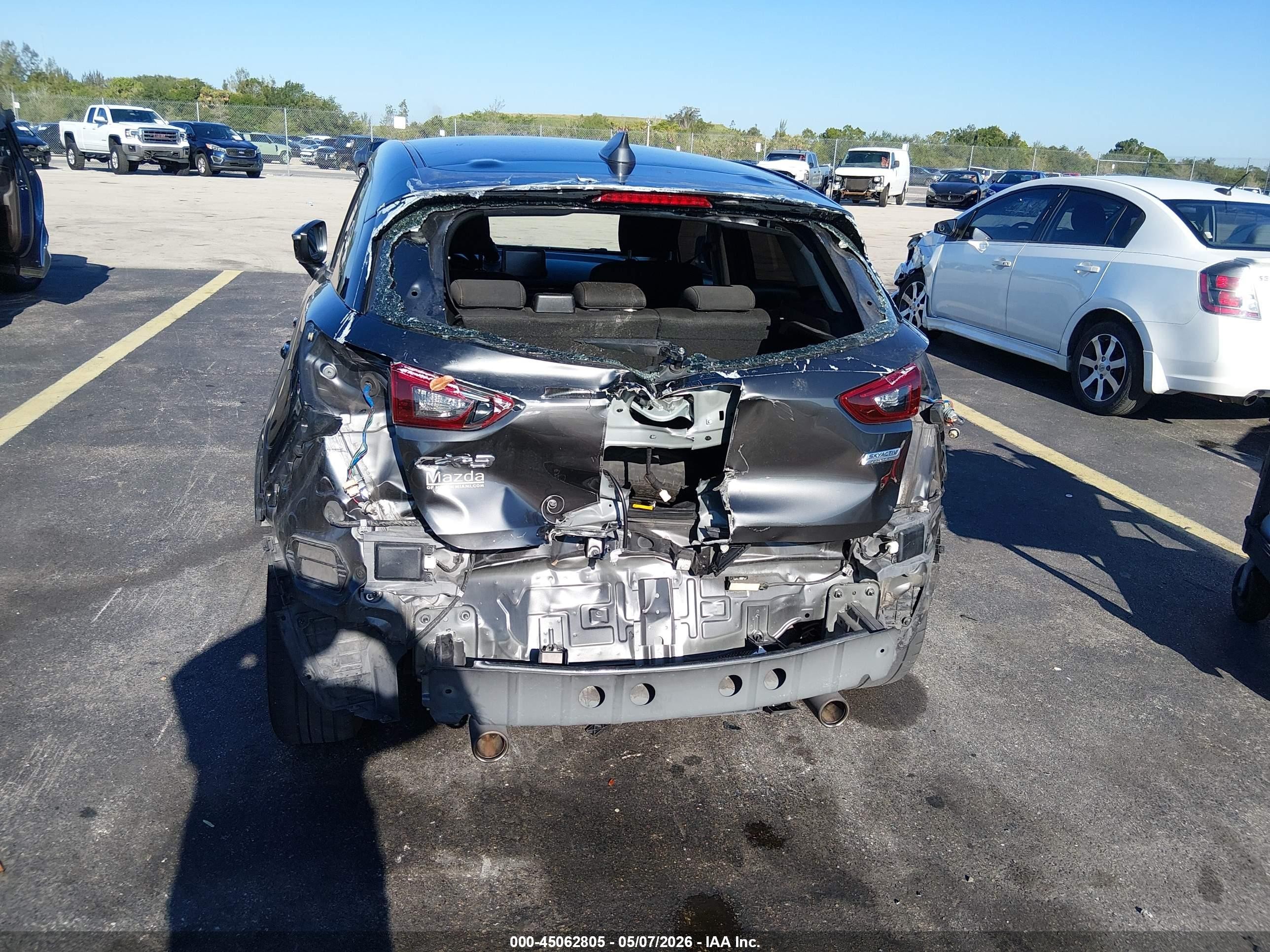 2019 Mazda Cx-3 Sport Серый vin: JM1DKDB74K0445258