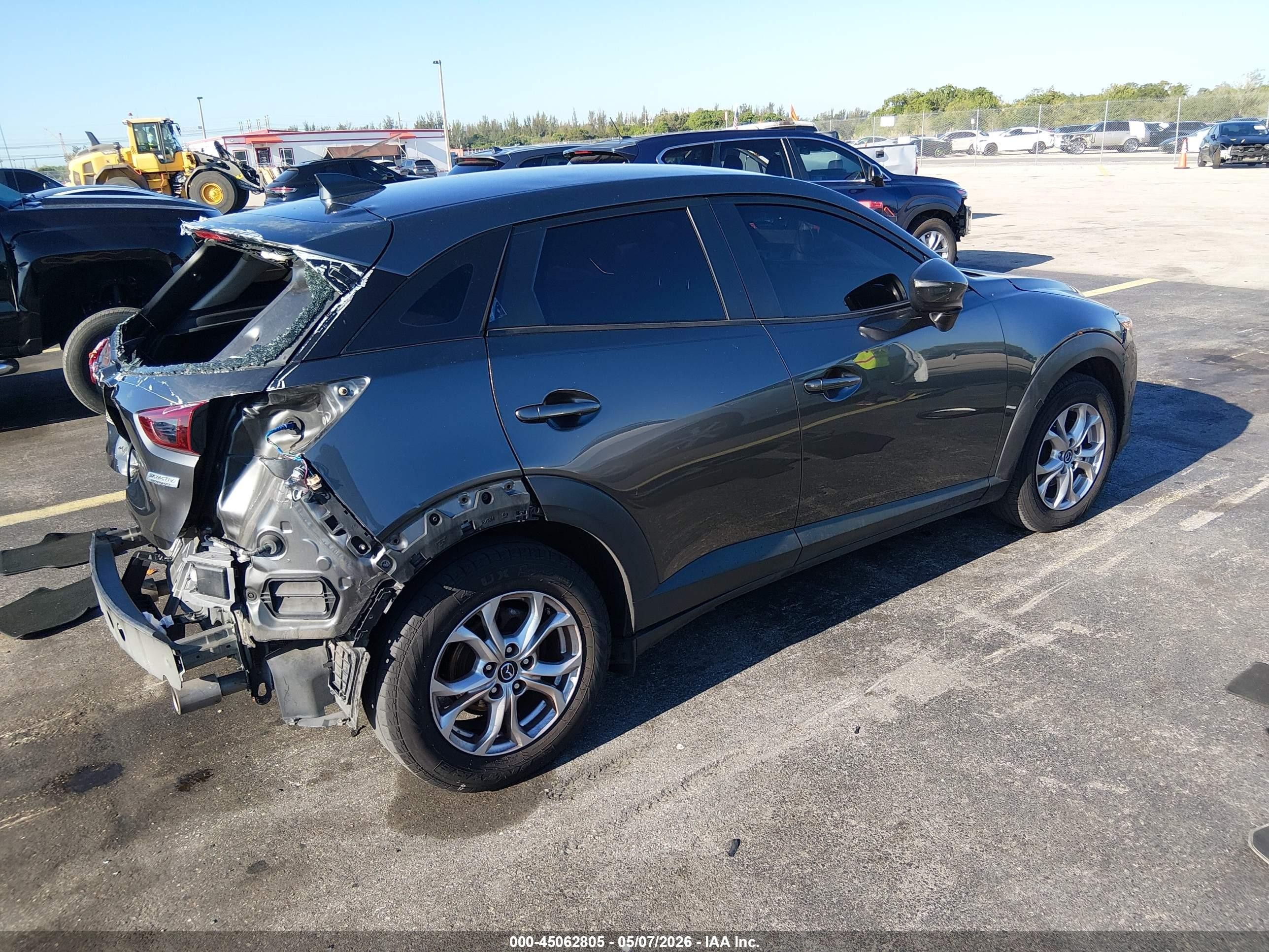 2019 Mazda Cx-3 Sport Серый vin: JM1DKDB74K0445258