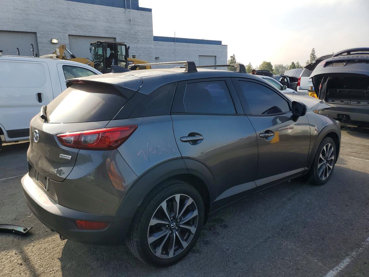 2019 Mazda Cx-3 Touring Gray vin: JM1DKDC7XK1460663