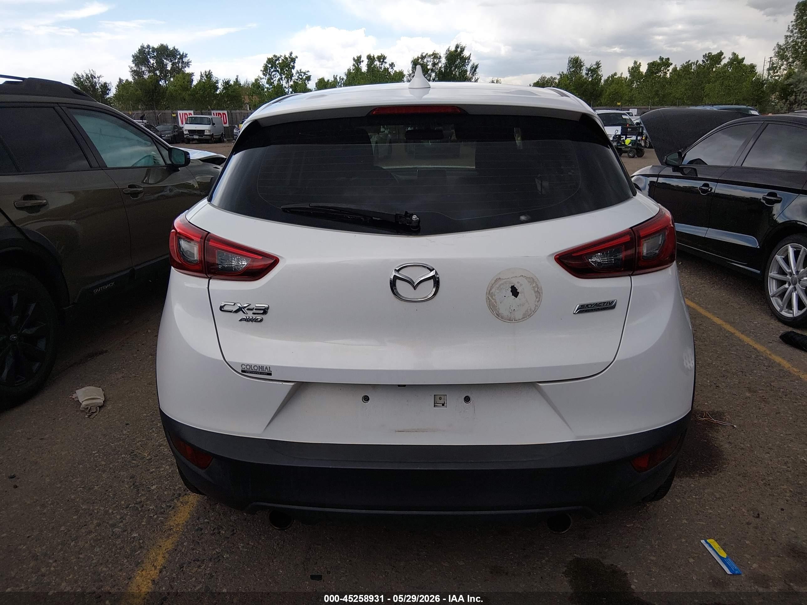 2016 Mazda Cx-3 Sport White vin: JM1DKFB71G0131957