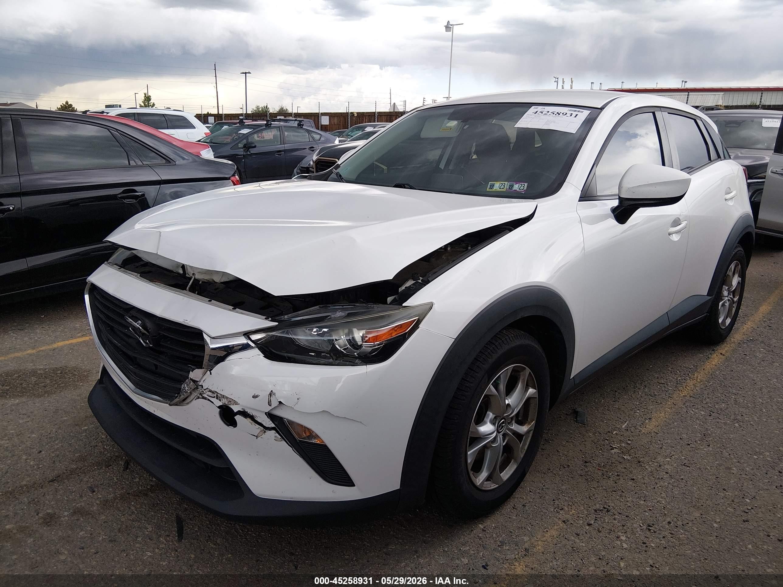 2016 Mazda Cx-3 Sport White vin: JM1DKFB71G0131957