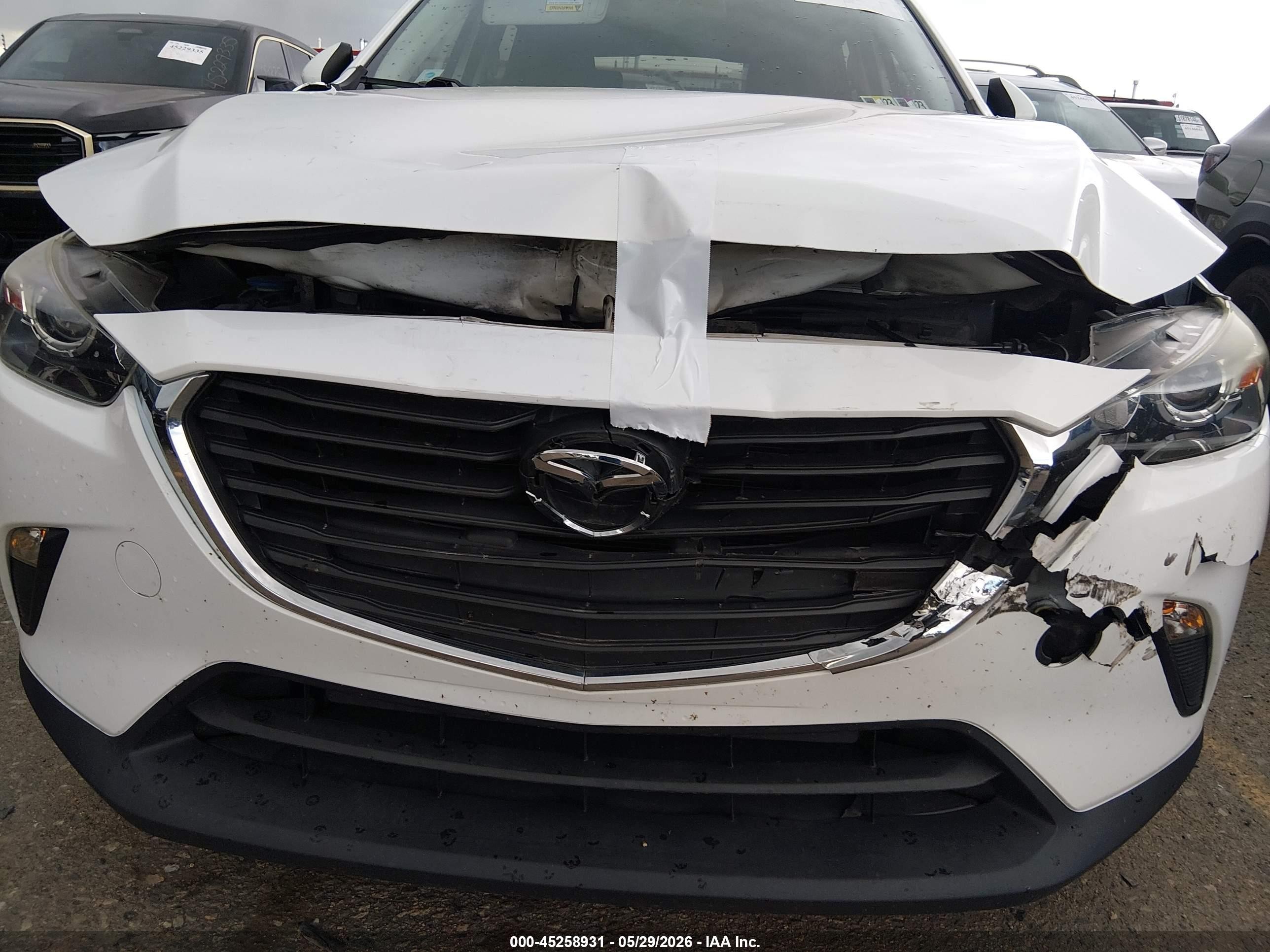 2016 Mazda Cx-3 Sport White vin: JM1DKFB71G0131957