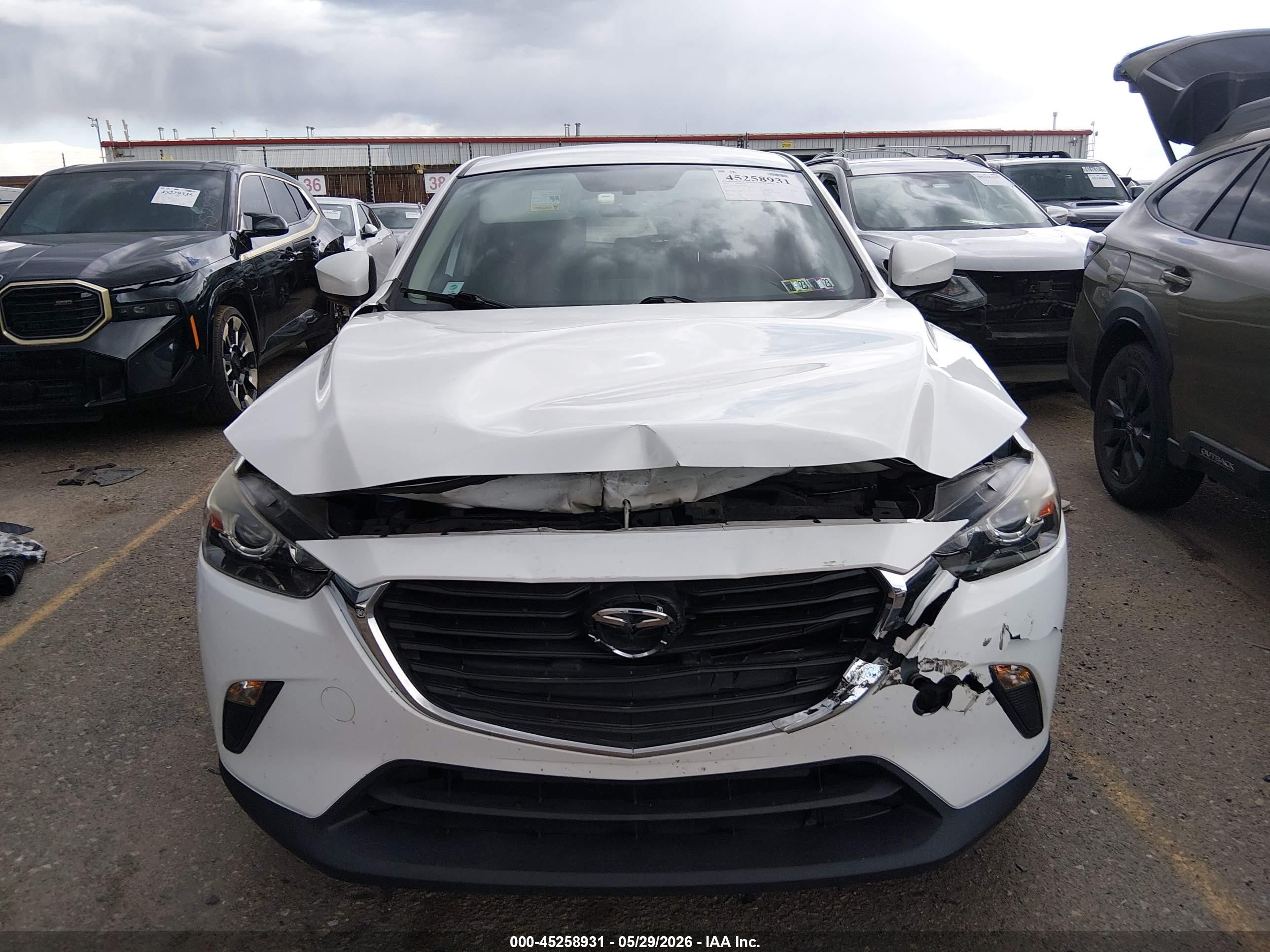 2016 Mazda Cx-3 Sport White vin: JM1DKFB71G0131957