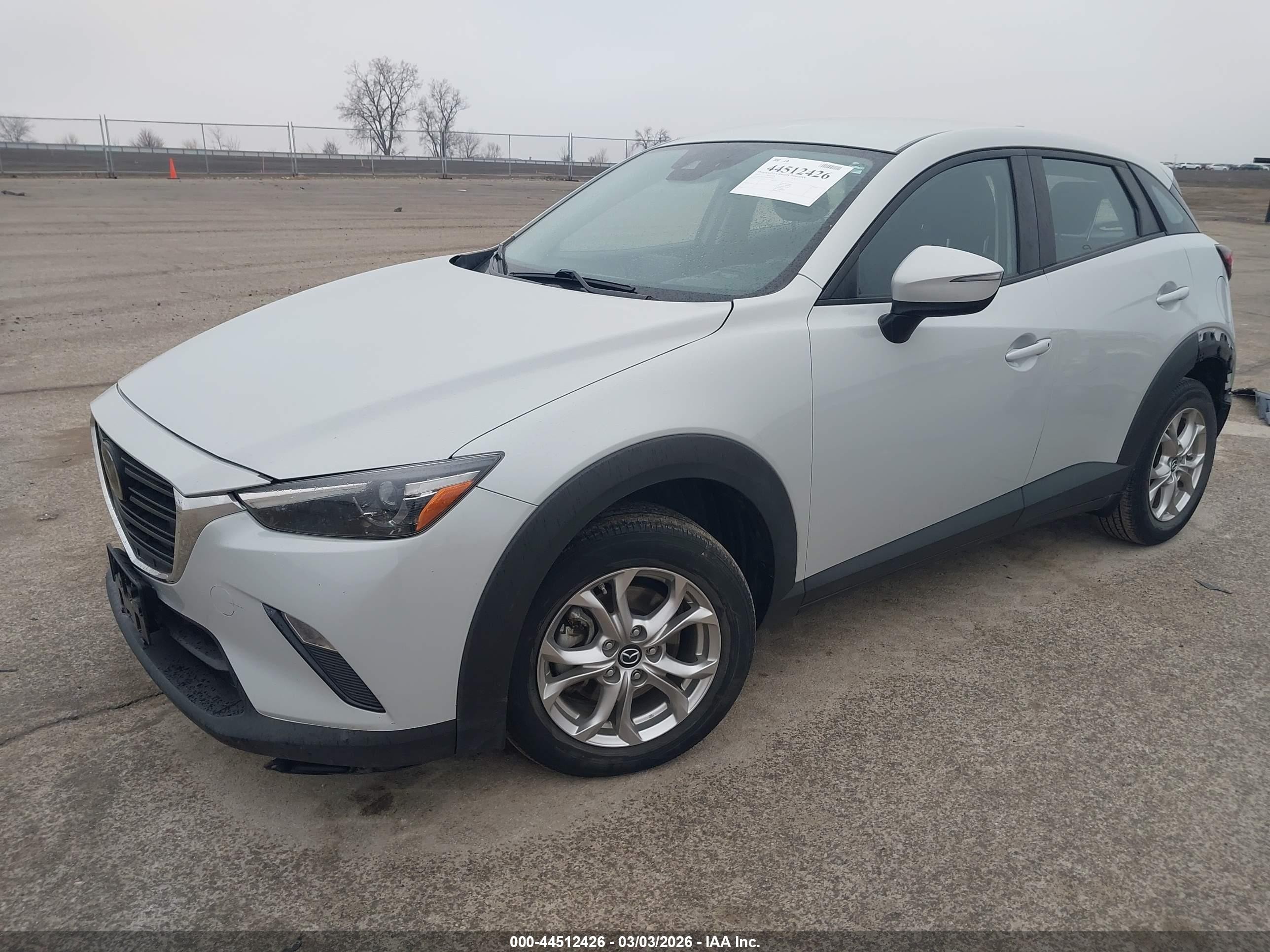 2019 Mazda Cx-3 Sport Серебряный vin: JM1DKFB73K1459593