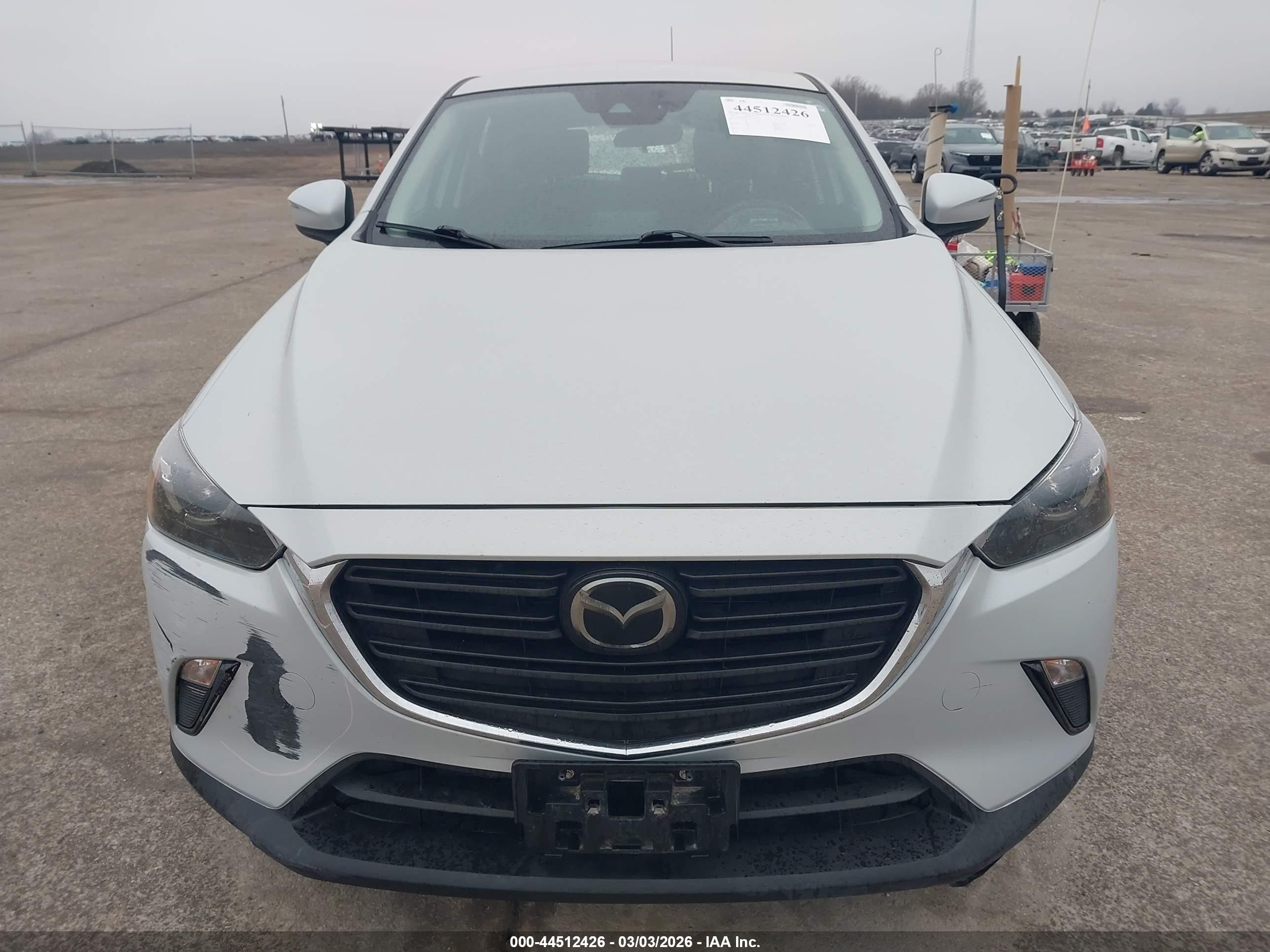2019 Mazda Cx-3 Sport Серебряный vin: JM1DKFB73K1459593