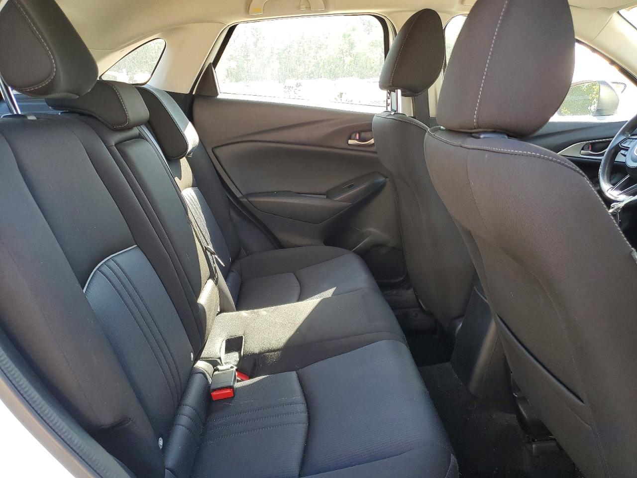 2019 Mazda Cx-3 Sport White vin: JM1DKFB7XK1430155