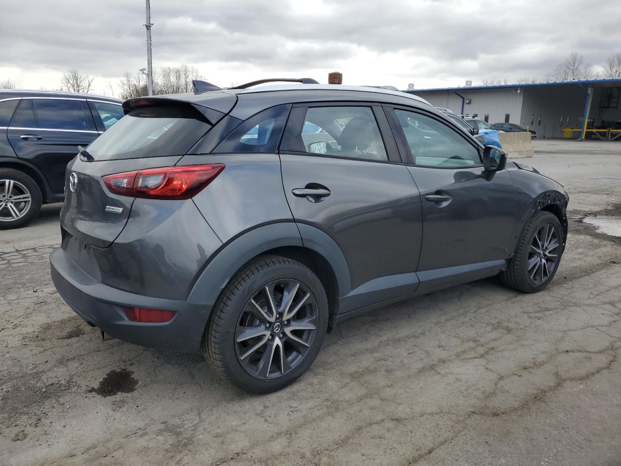 2018 Mazda Cx-3 Touring Серый vin: JM1DKFC78J0301172