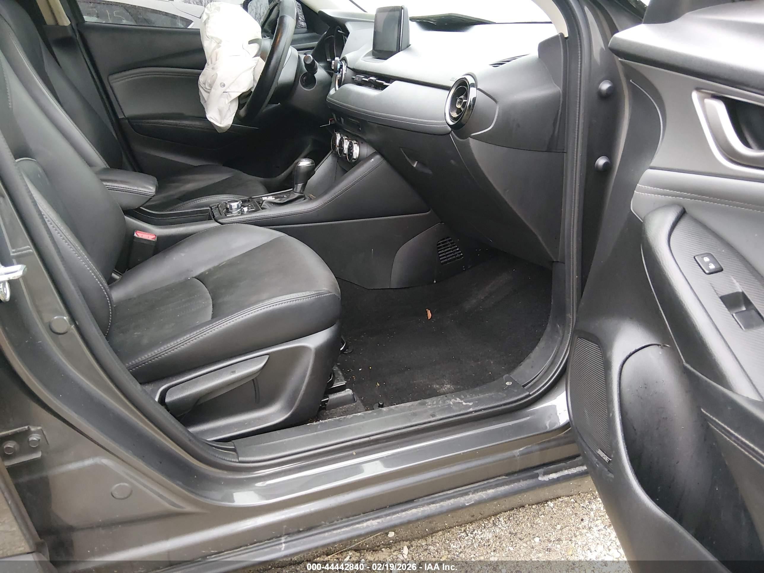 2019 Mazda Cx-3 Touring Серый vin: JM1DKFC78K1458972
