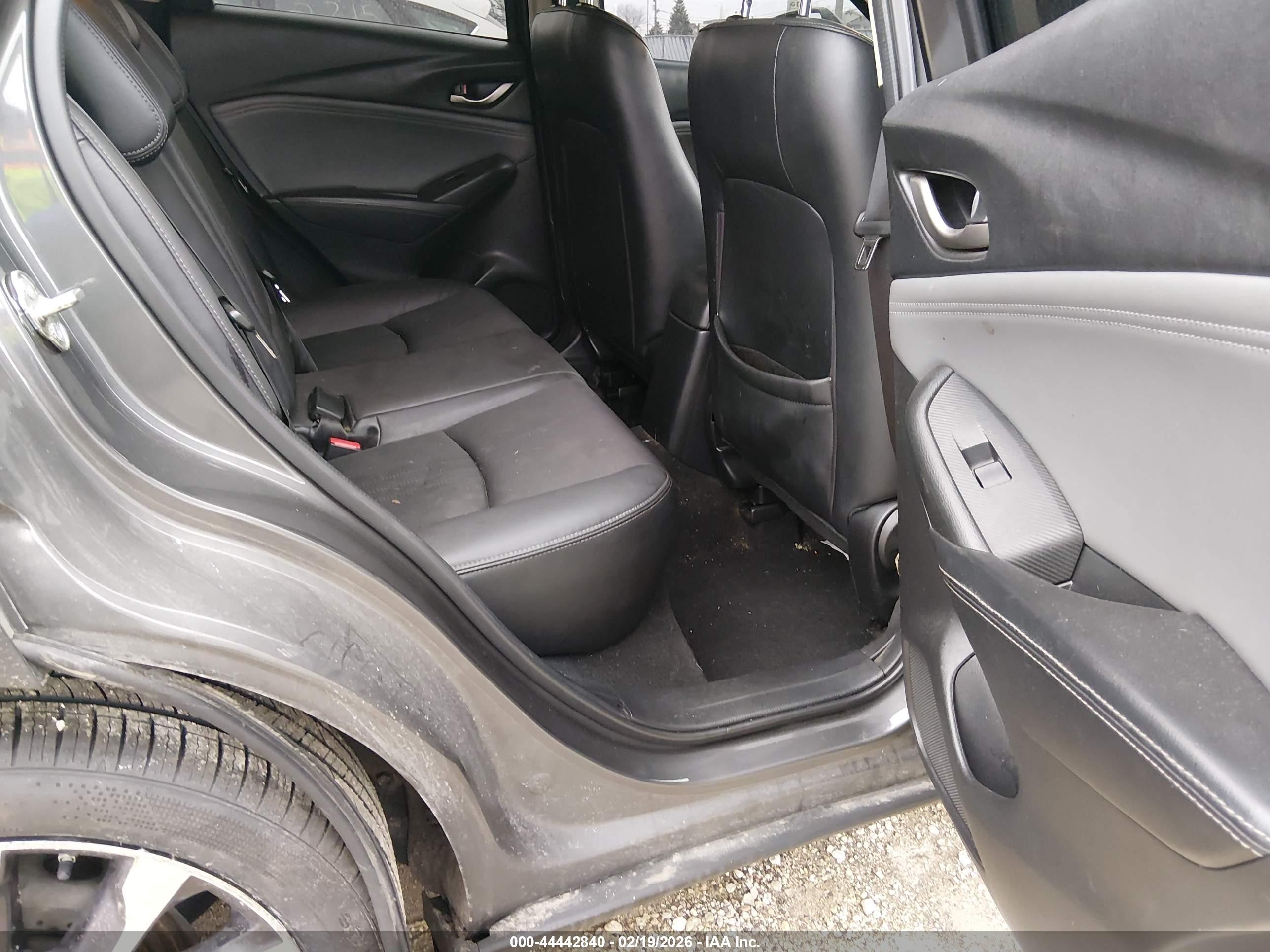 2019 Mazda Cx-3 Touring Серый vin: JM1DKFC78K1458972